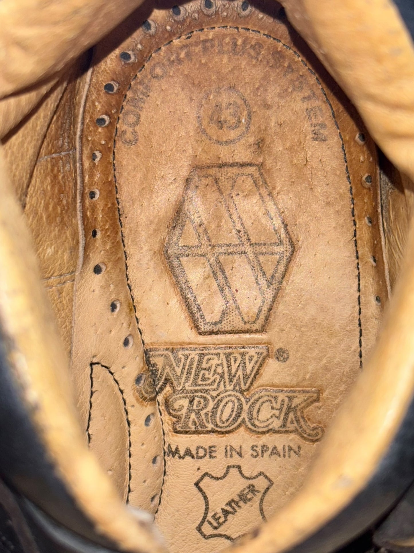 Vintage New Rock M.110 platform boots size 43