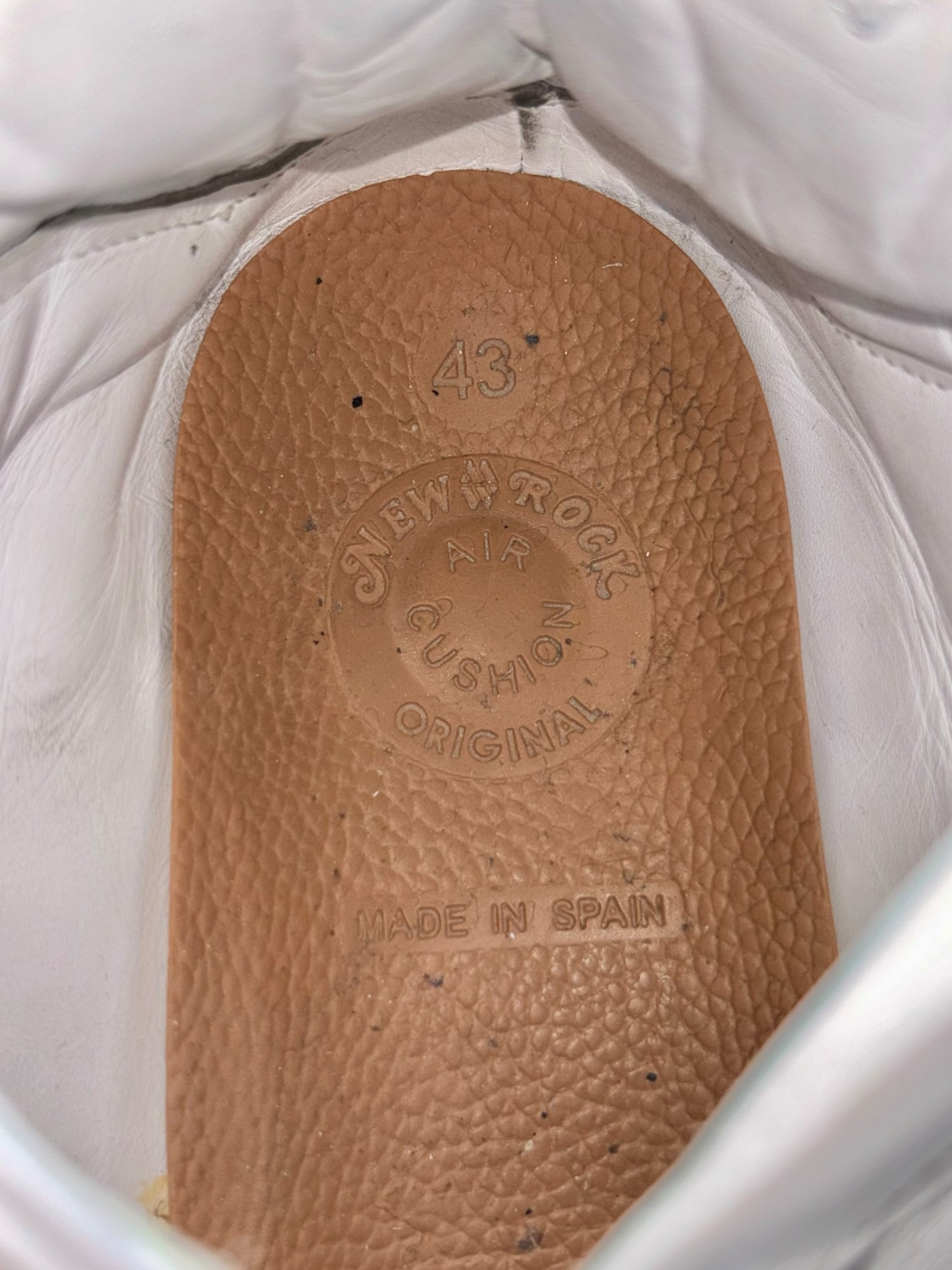 New Rock M-106 white platform boots size 43