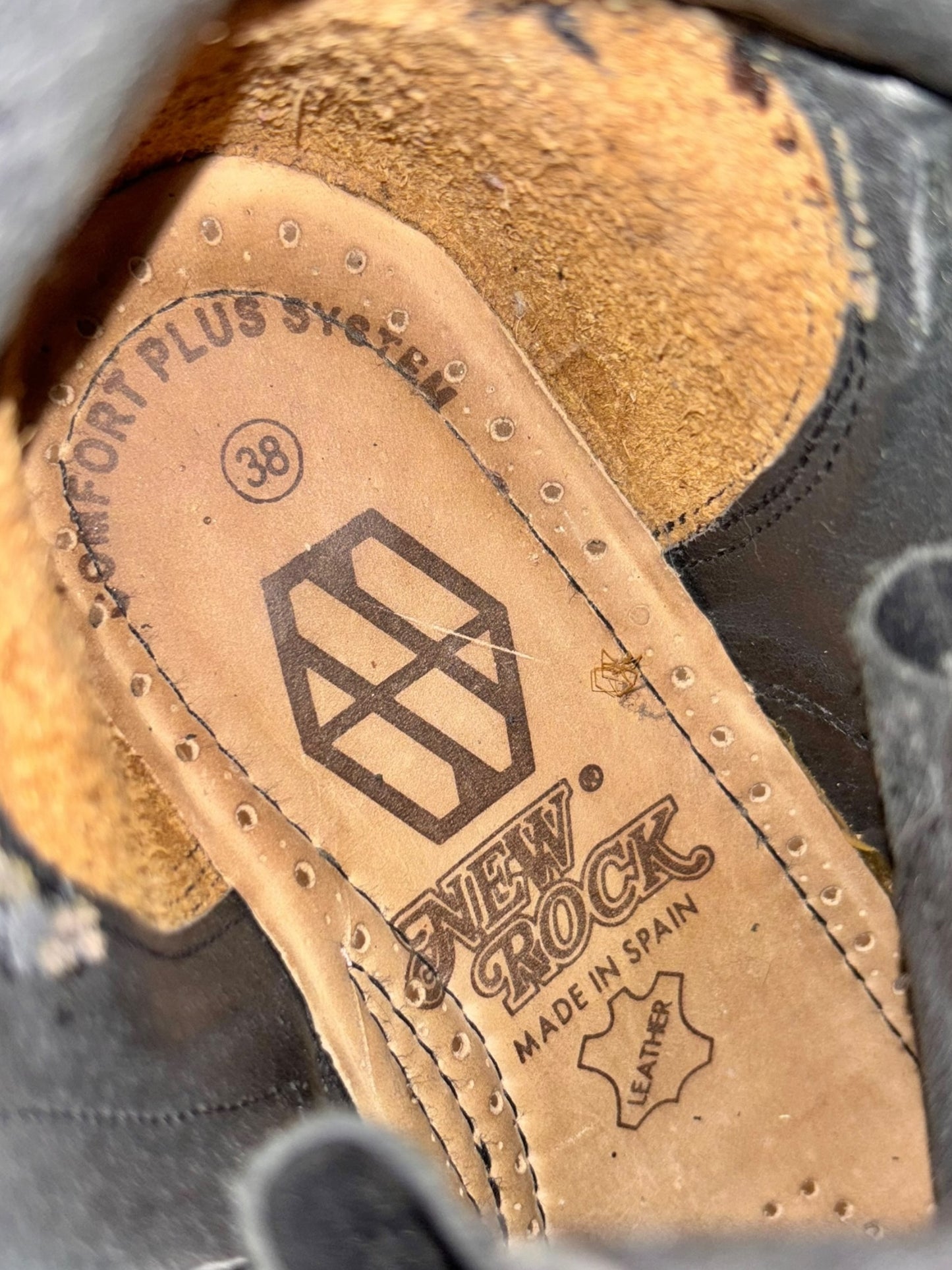 Vintage New Rock leather knee-high leather boots size 38