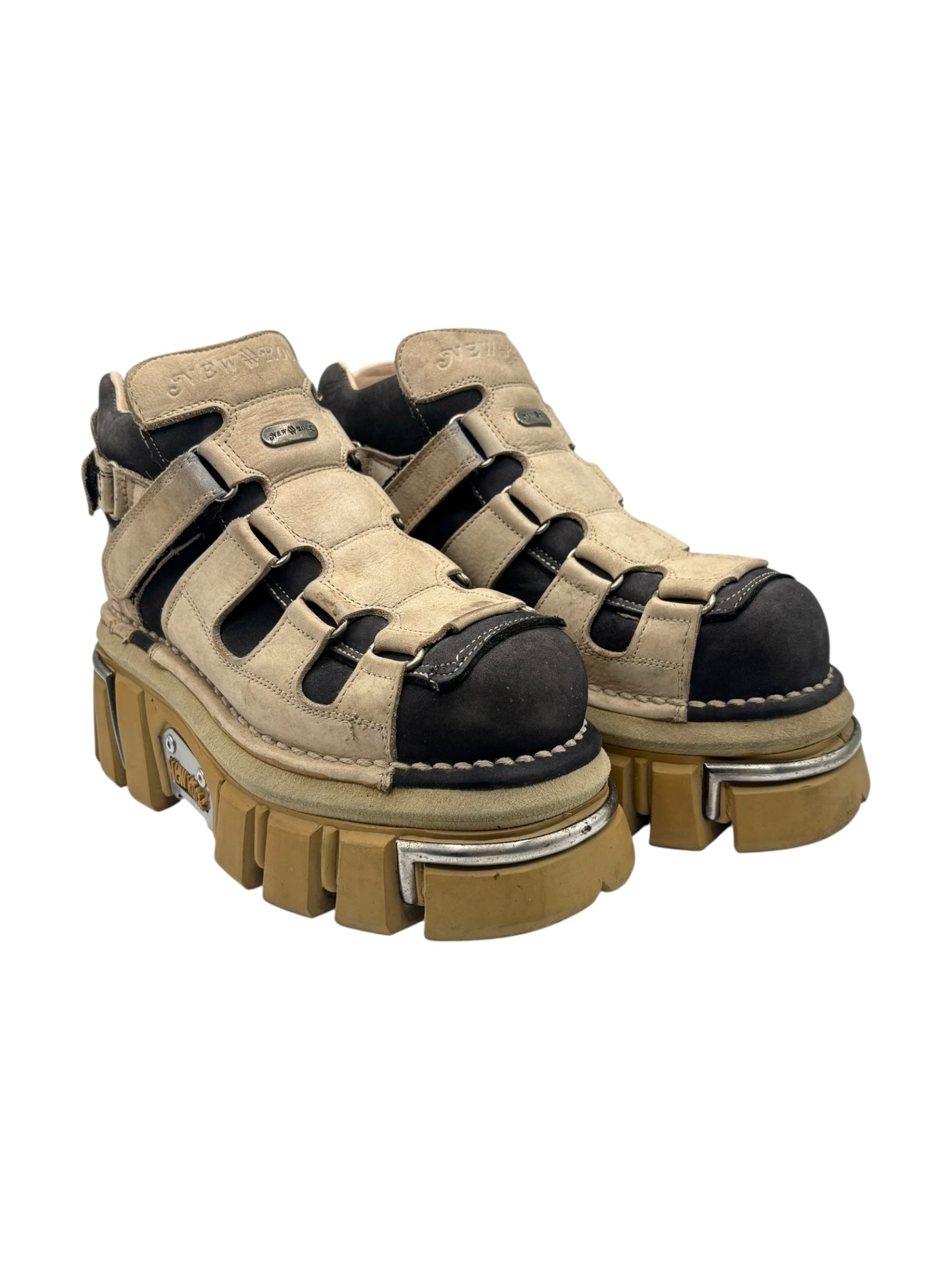 New Rock beige/black platform boots size 38