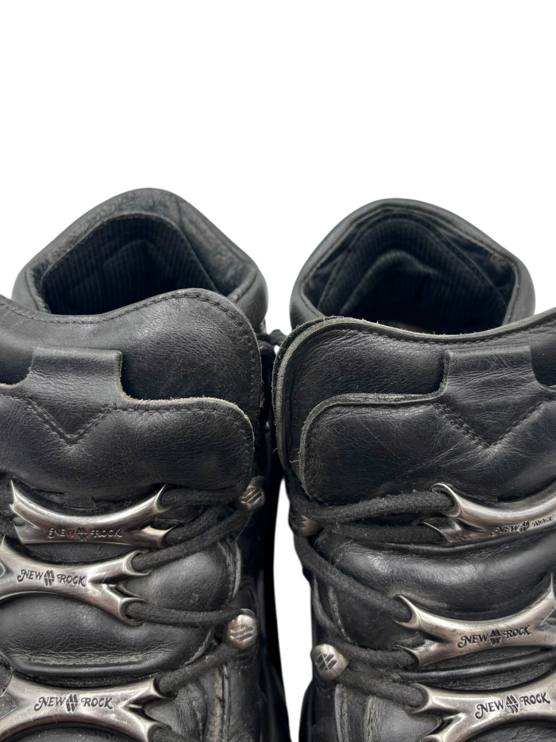 New Rock M106 platform boots size 36