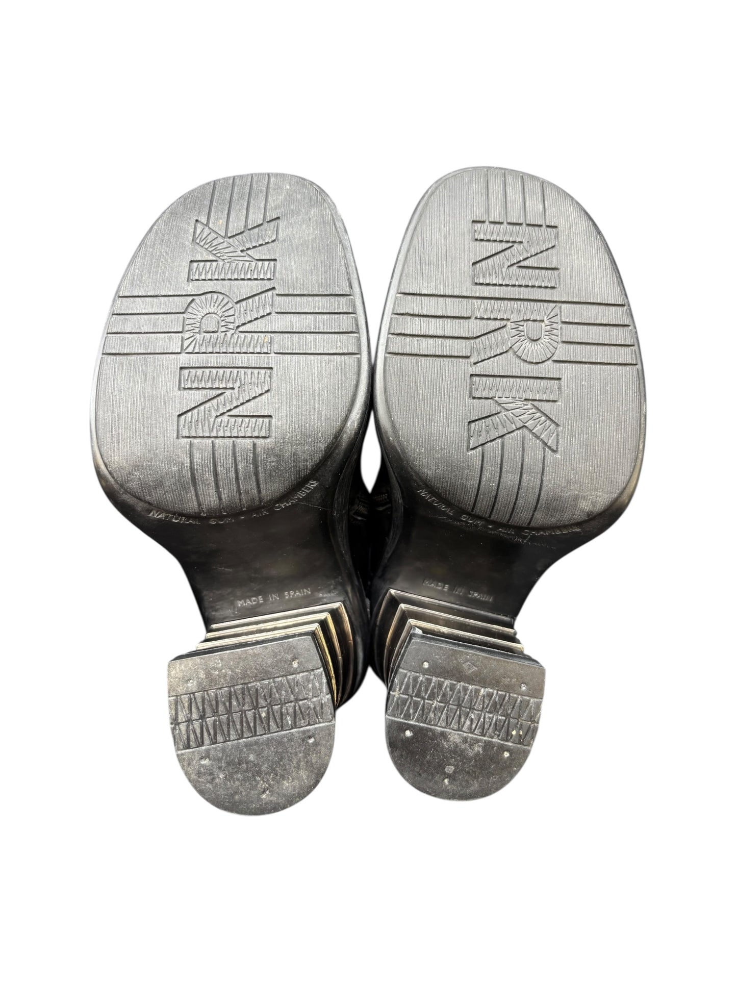 Vintage New Rock knee high round toe leather boots size 38