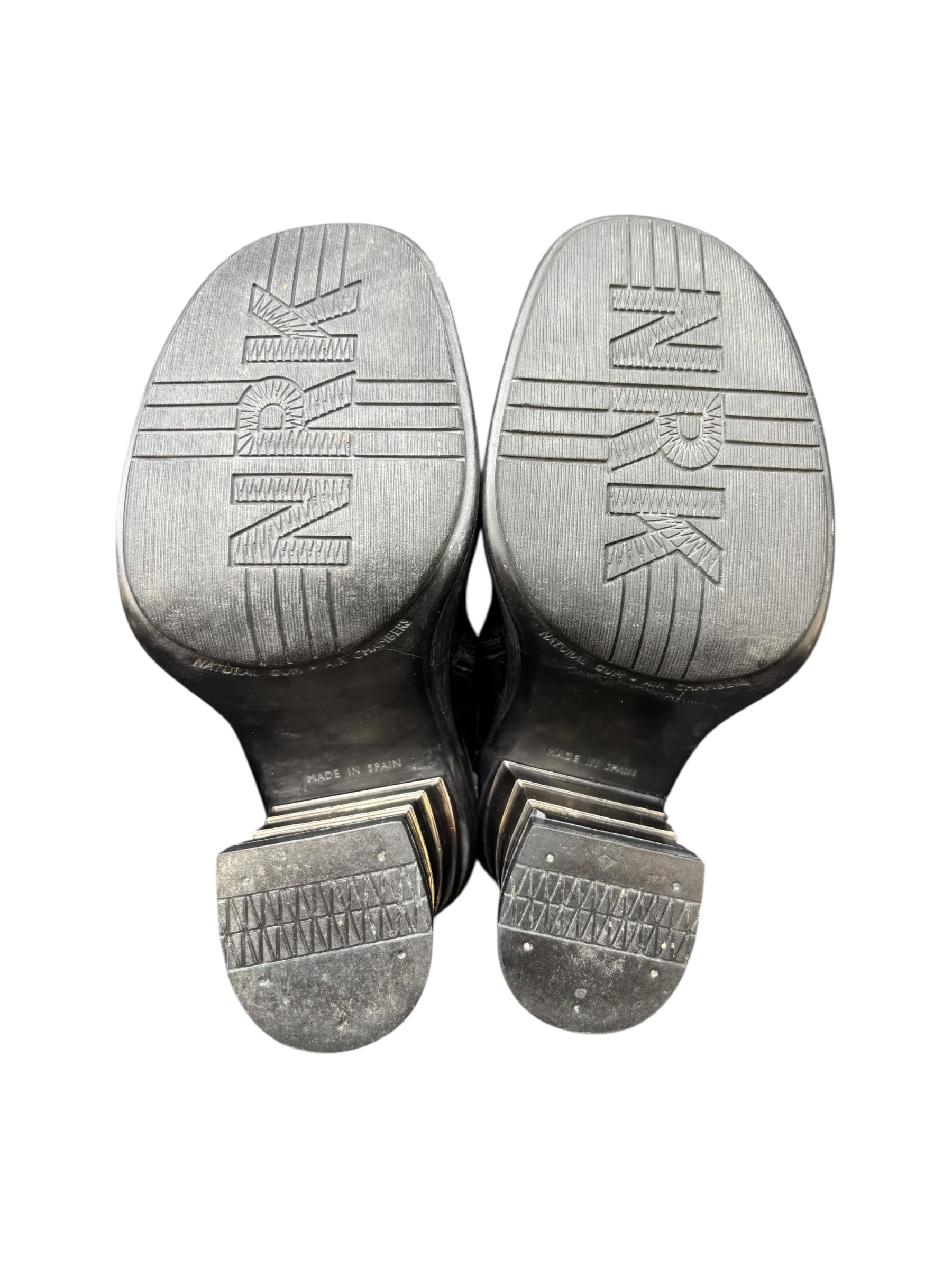 Vintage New Rock knee high round toe leather boots size 38