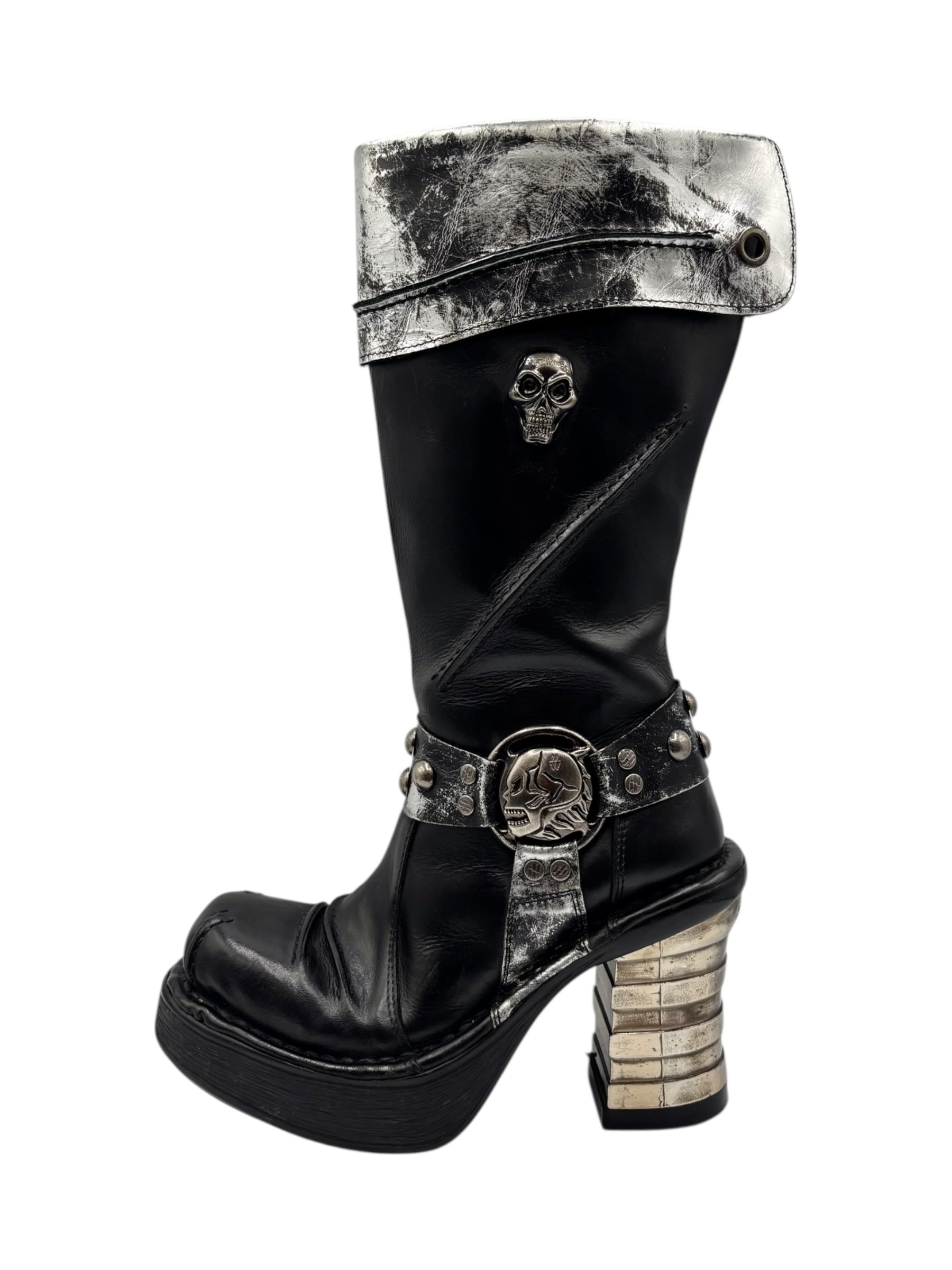 Vintage New Rock knee high round toe leather boots size 38