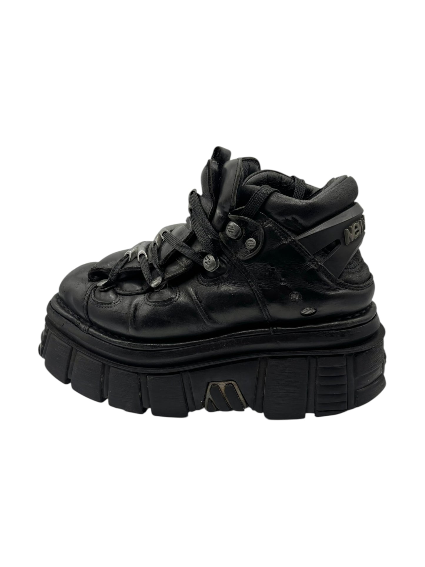 New Rock M106 platform boots size 39