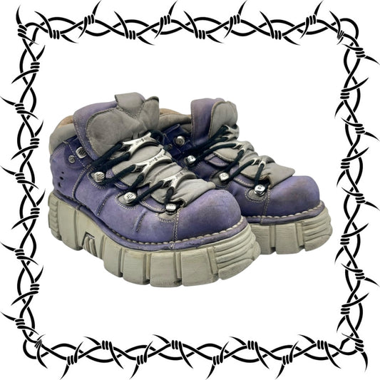 Vintage New Rock pastel purple colored M-106 platform boots size 39