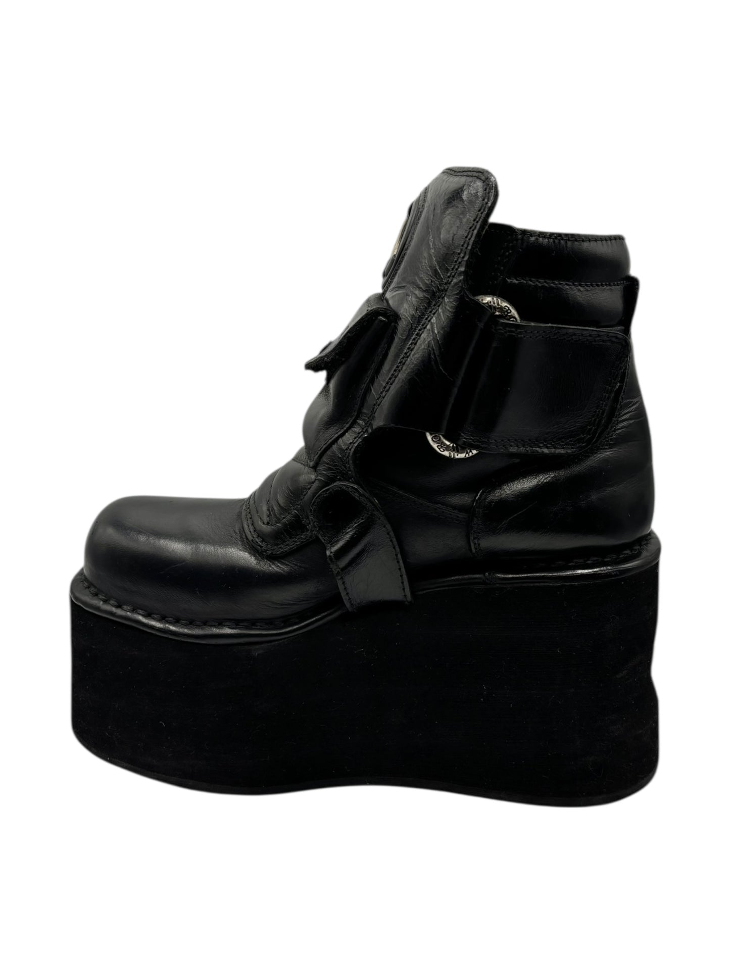 Vintage 90s New Rock neptuno pouch platform boots size 36