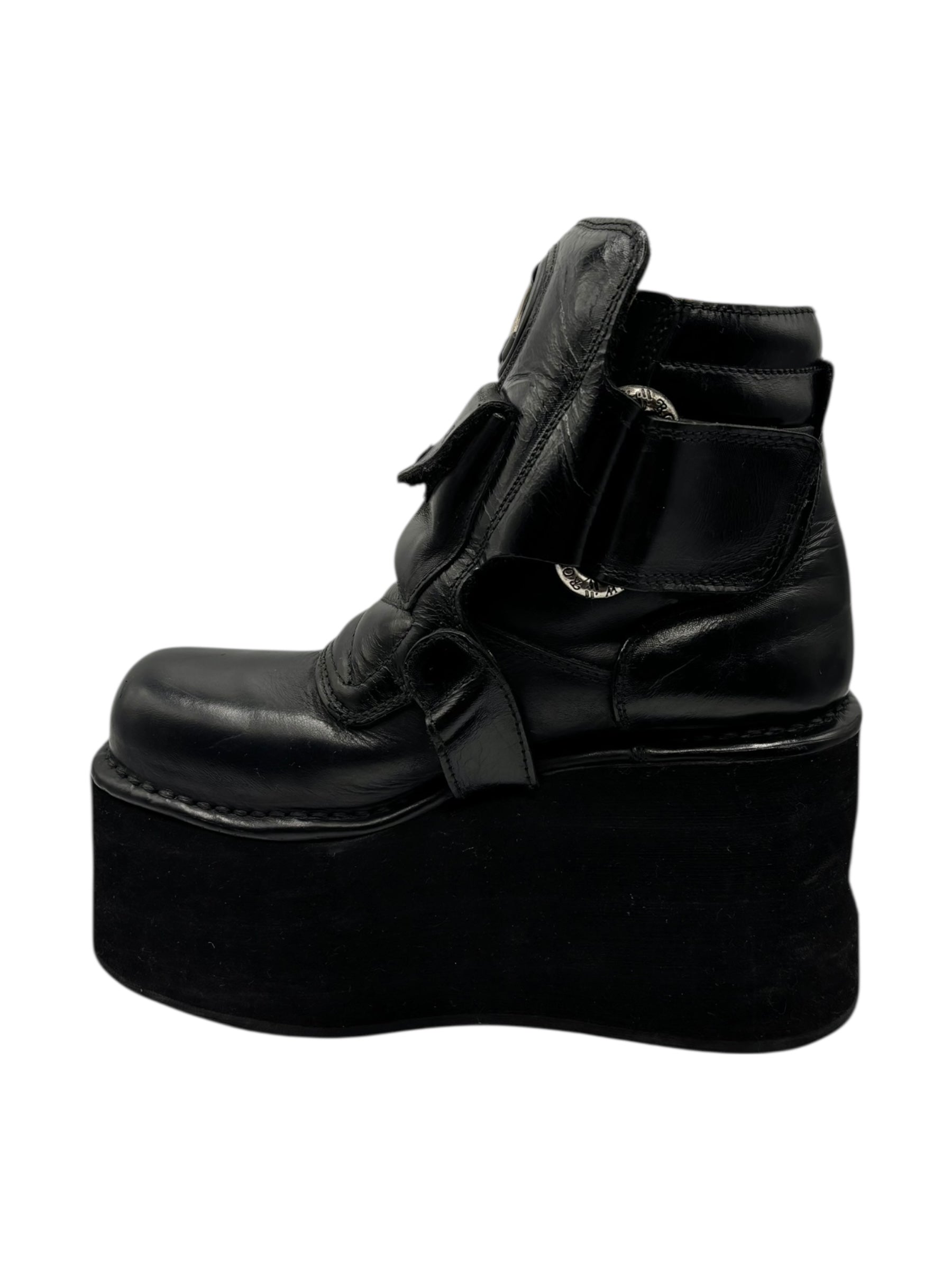 Vintage 90s New Rock neptuno pouch platform boots size 36