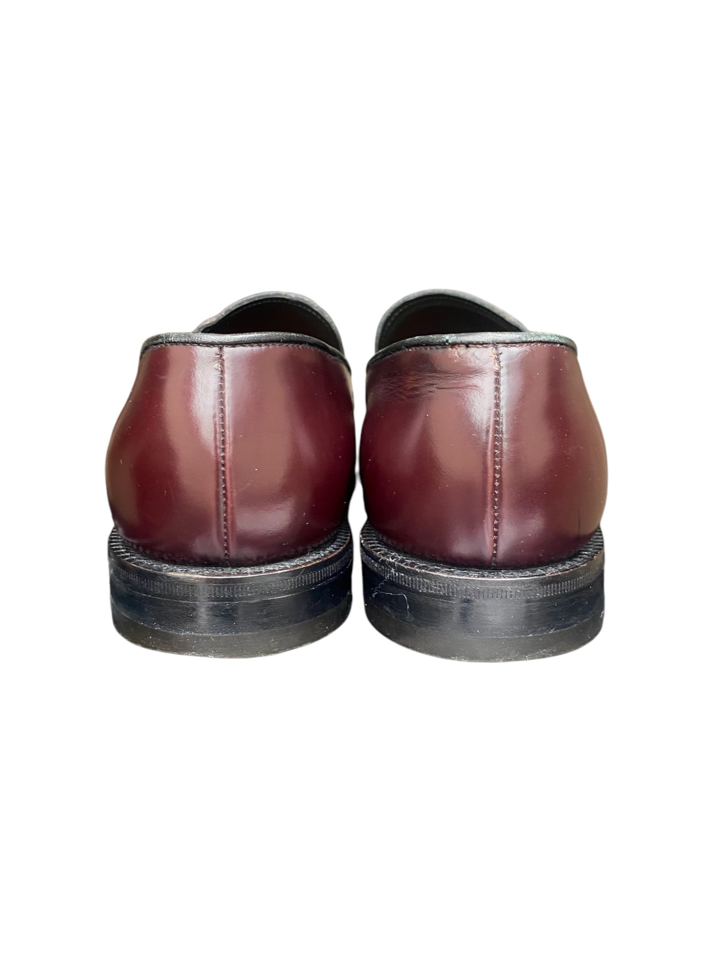 Vintage unisex Prada leather loafers size 40