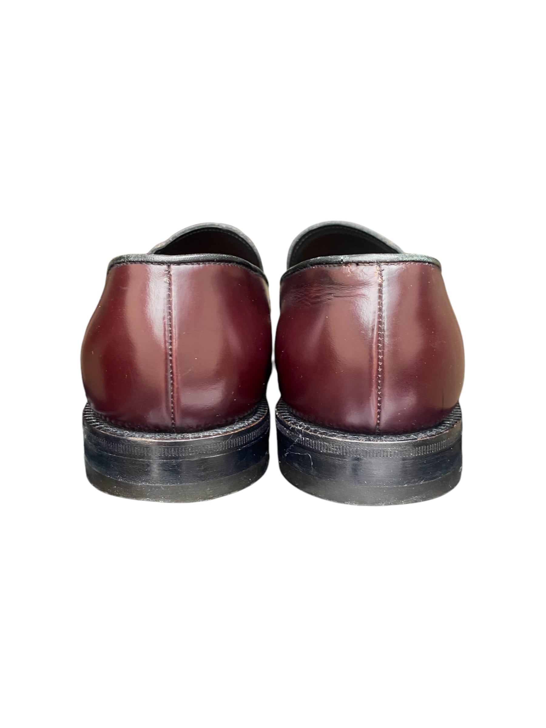 Vintage unisex Prada leather loafers size 40