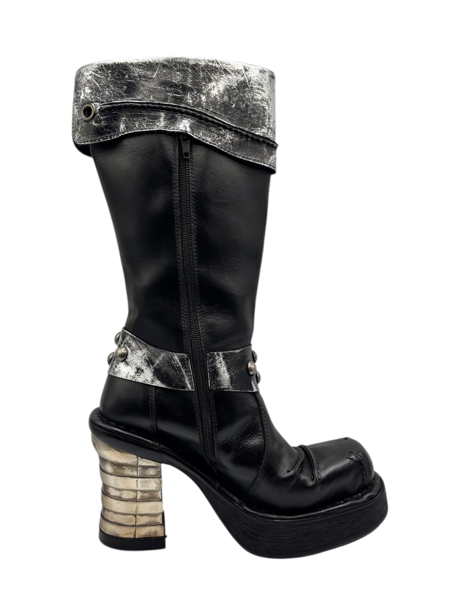 Vintage New Rock knee high round toe leather boots size 38