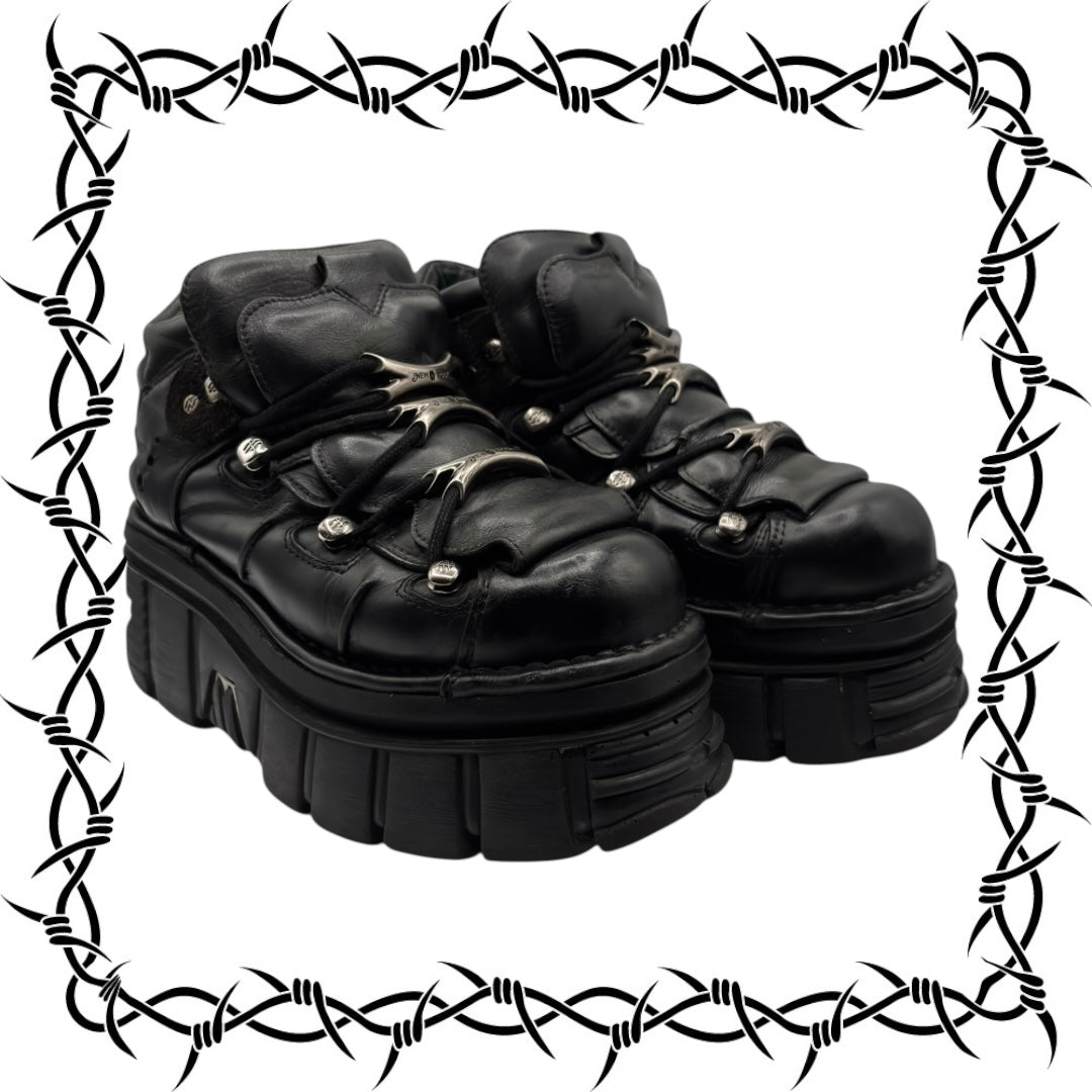 Vintage New Rock M-106 platform boots size 41