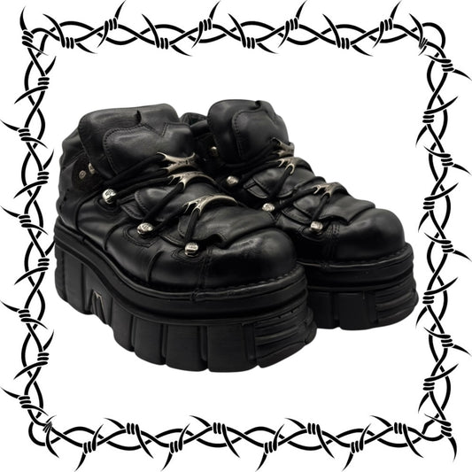 Vintage New Rock M-106 platform boots size 41