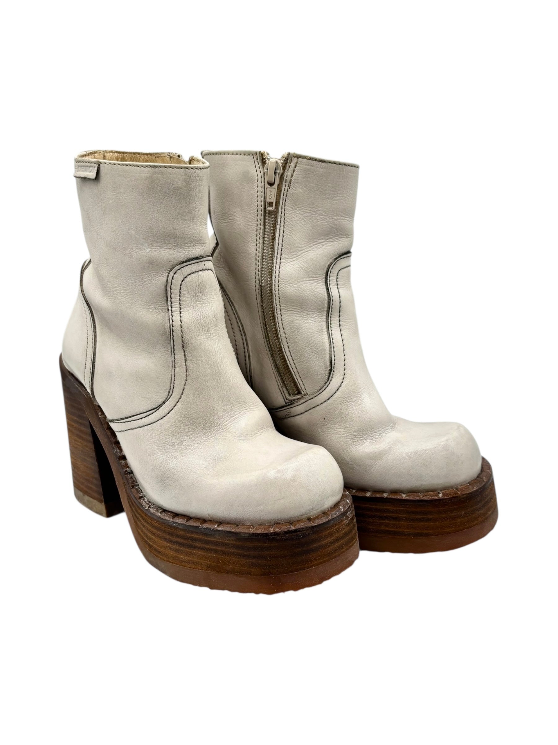 Beautiful vintage 90s Destroy ankle cream block platform boots size 35