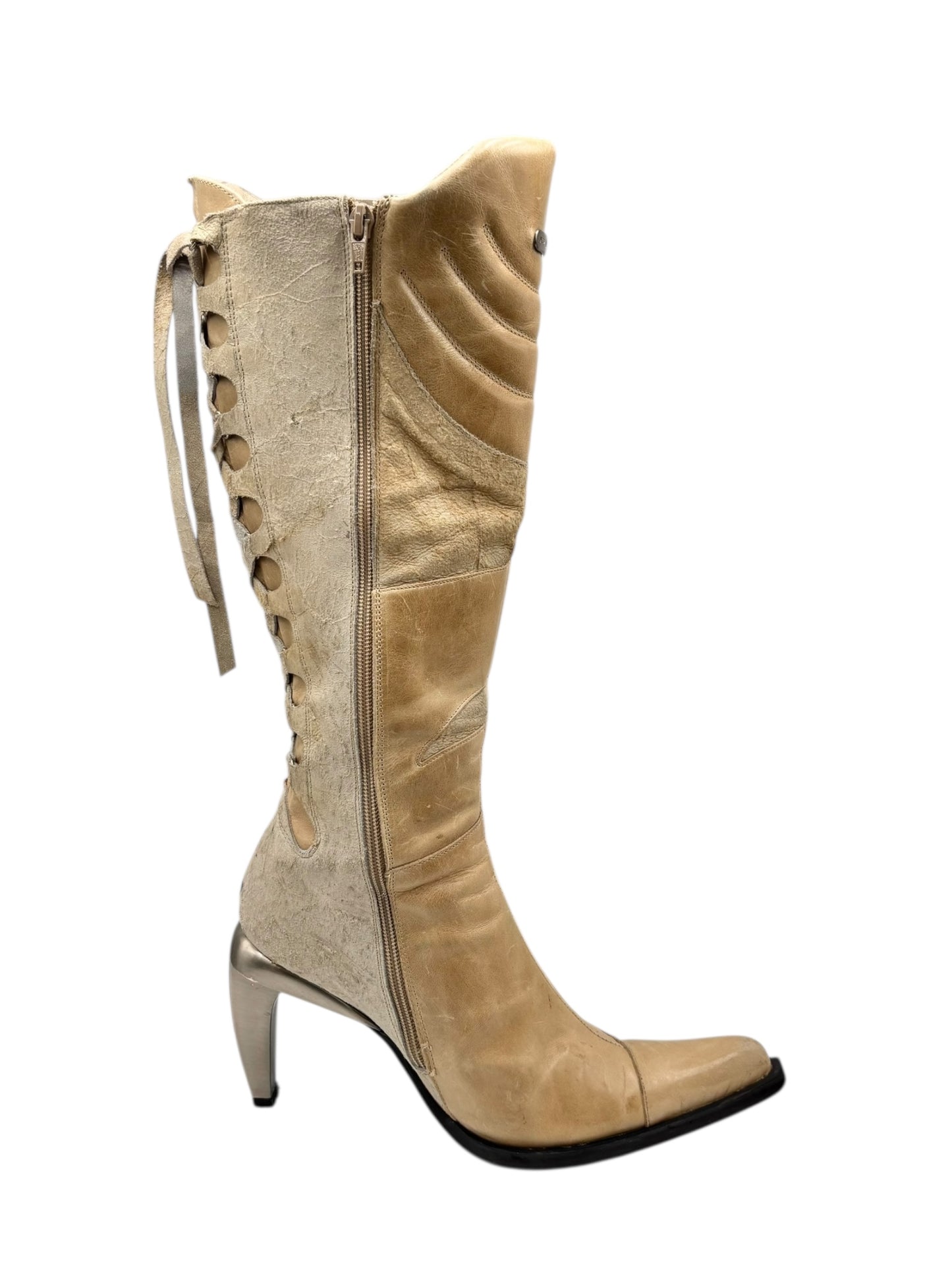 Beautiful vintage New Rock beige knee high boots size 40