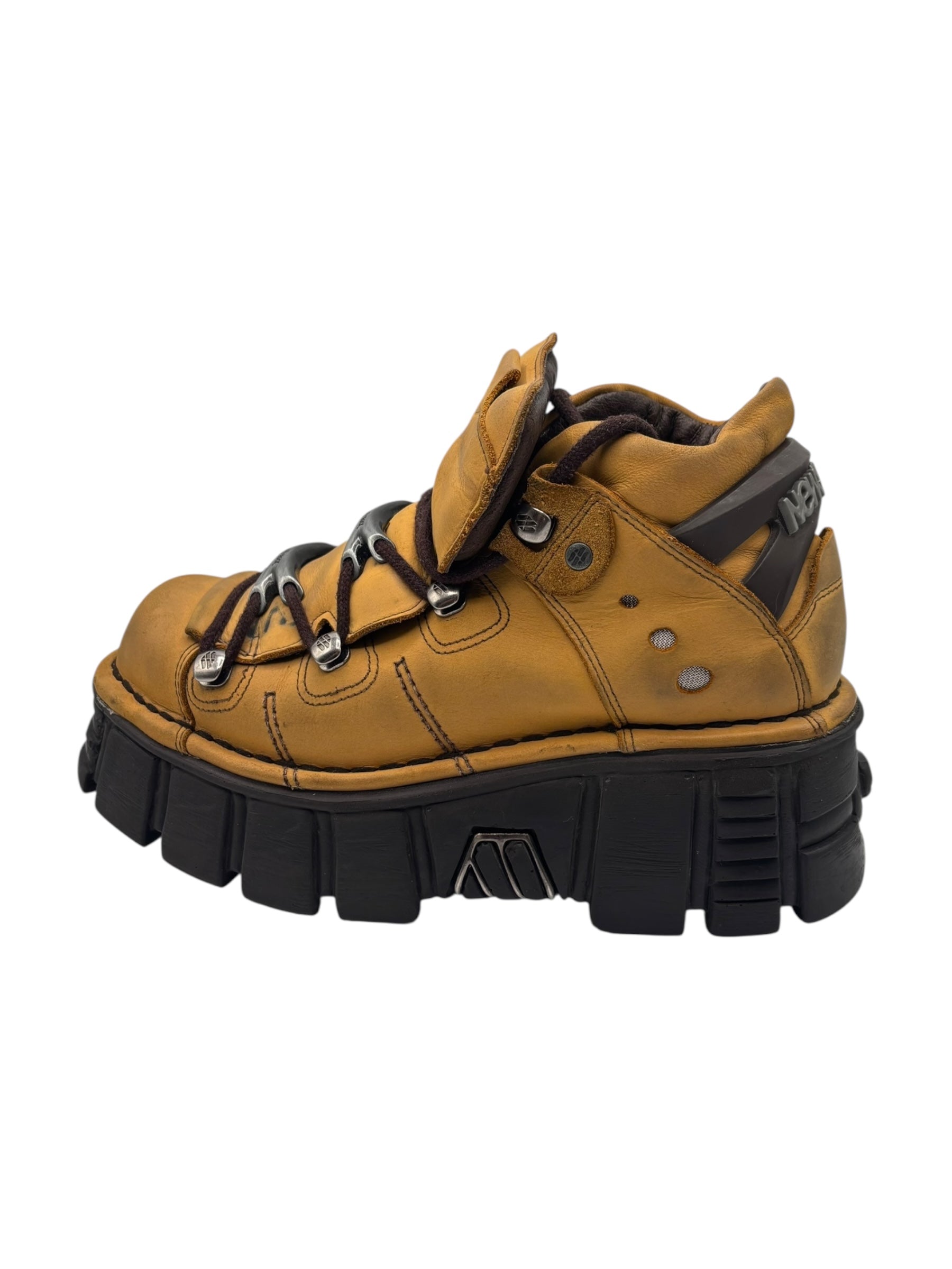 New Rock M-106 mustard color platform boots size 36