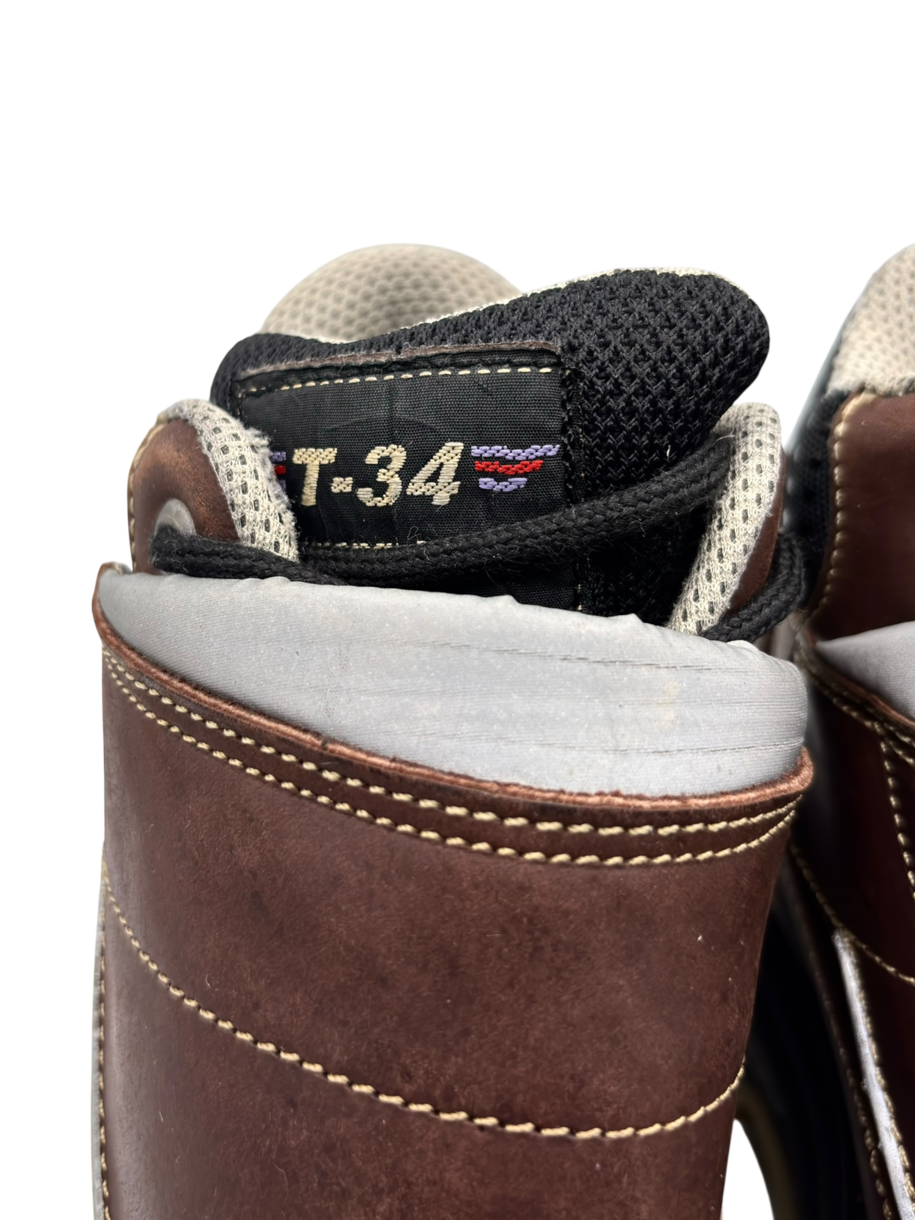 Vintage ART brown T-34 platform boots size 36