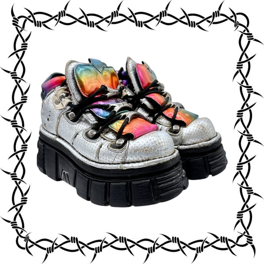 Rare vintage New Rock rainbow M106 platform boots size 38