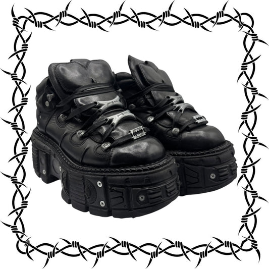 New Rock tank platform boots size 40