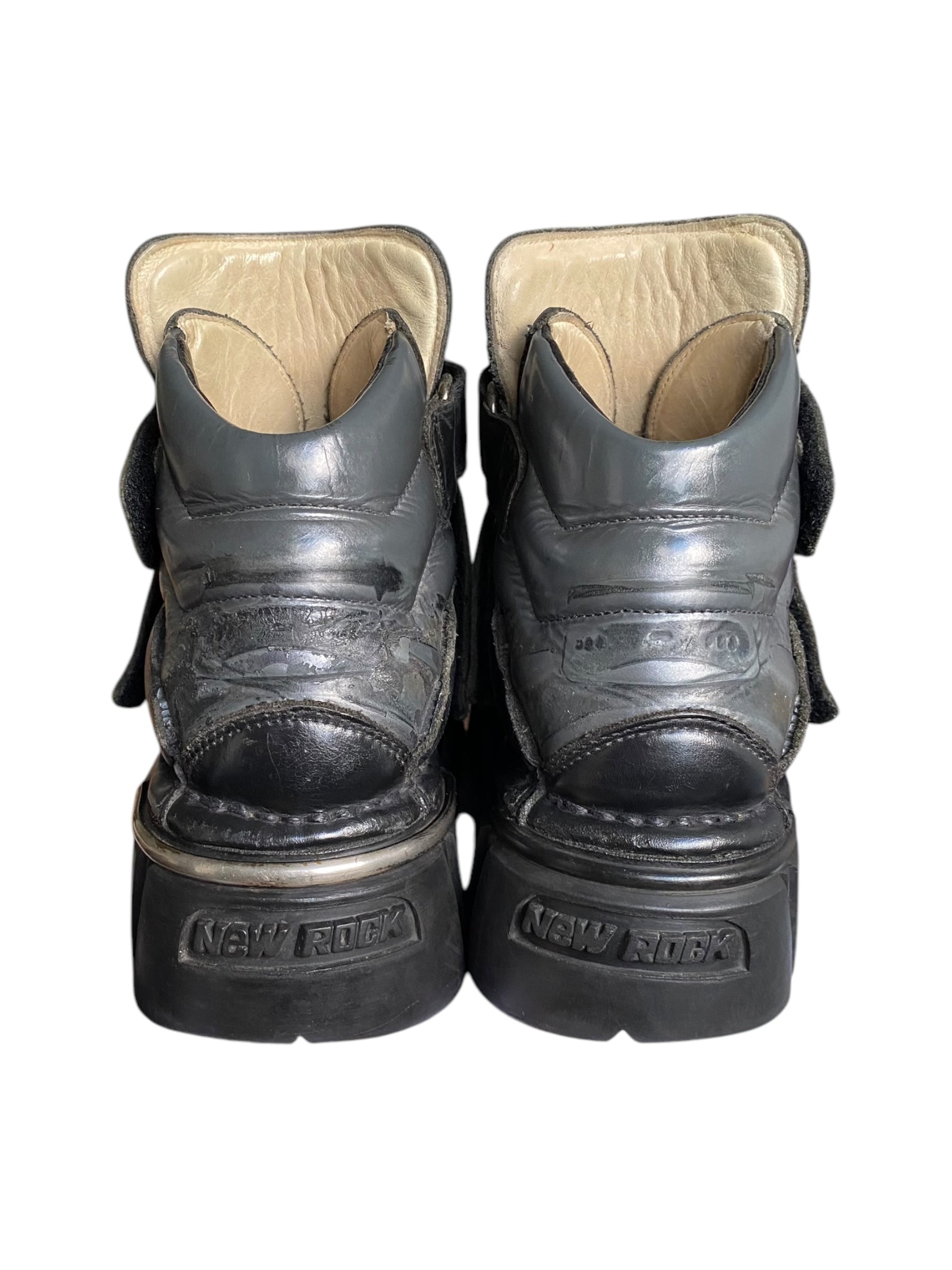 Vintage New Rock M.285 platform boots size 44