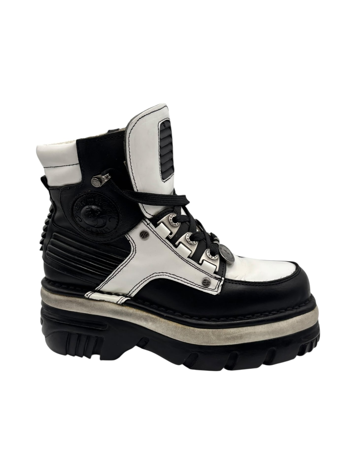 Vintage New Rock black and white leather platform boots