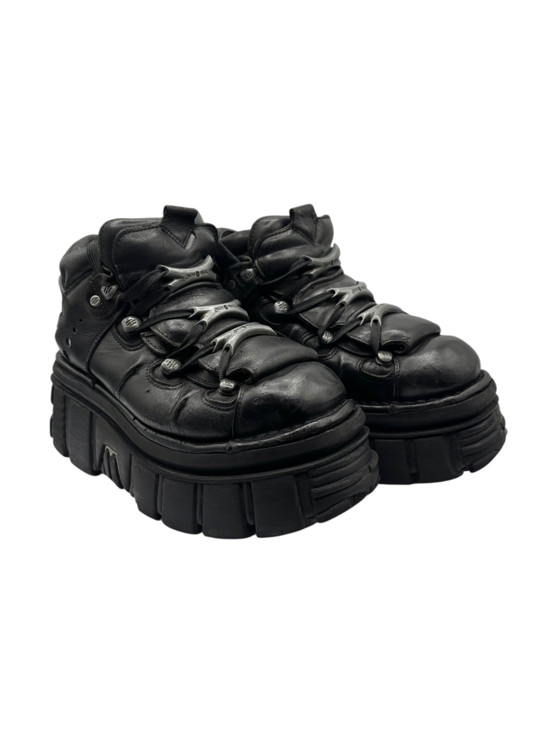 New Rock M106 platform boots size 39