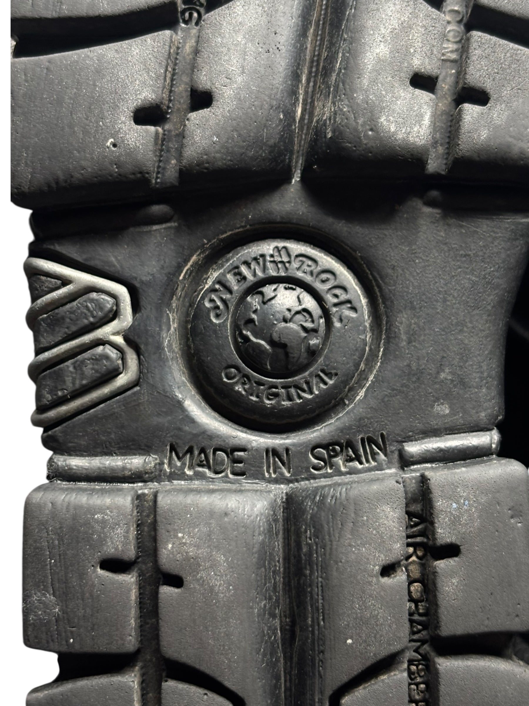 New Rock M106 platform boots size 36