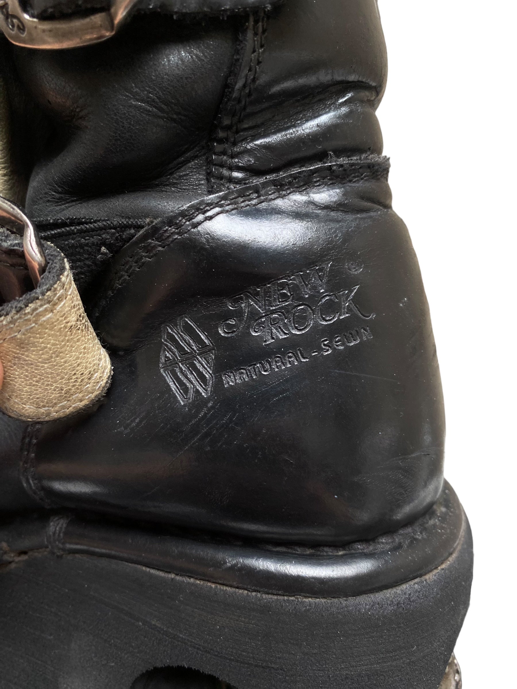 Vintage New Rock neptuno platform boots size 37