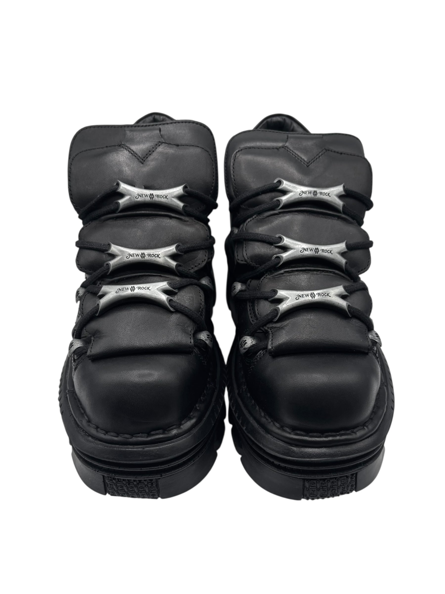 Vintage New Rock M-106-R17 platform boots size 39