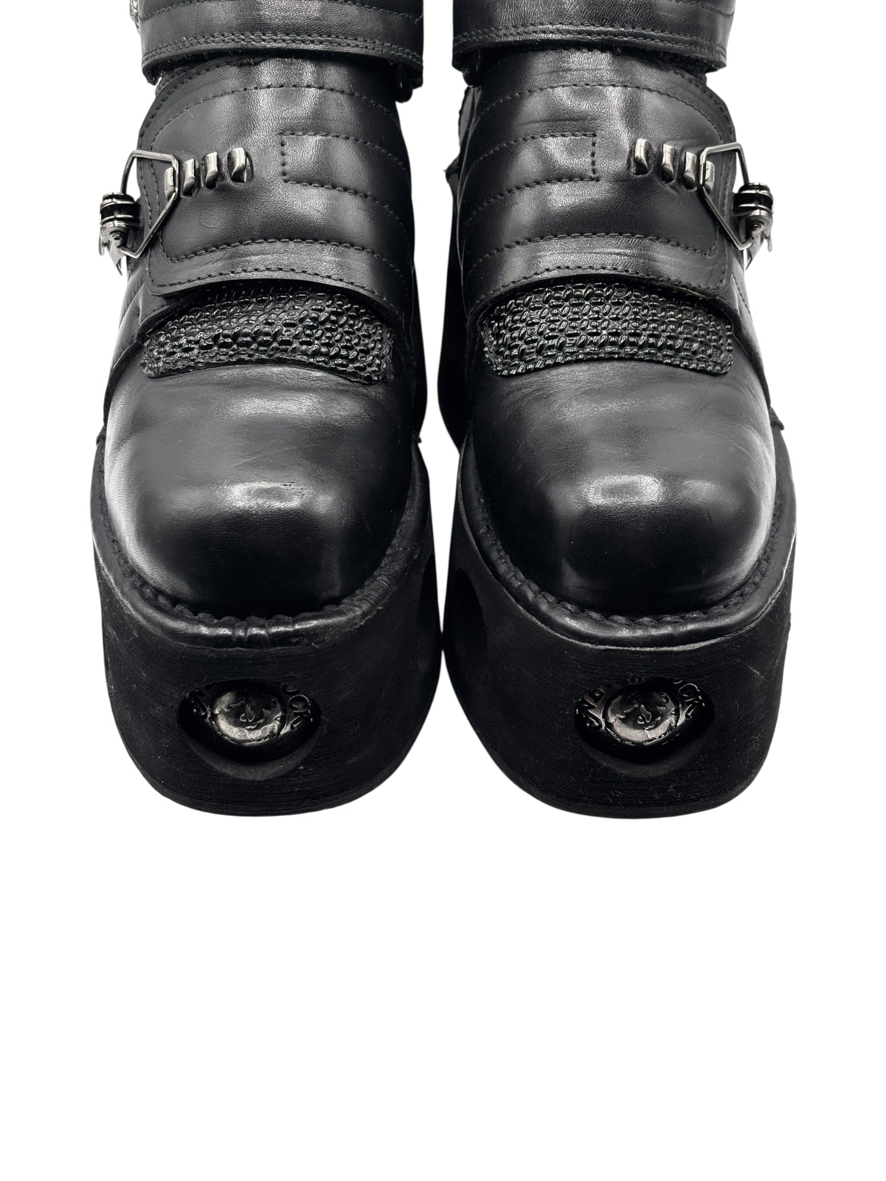 Vintage New Rock neptuno metal clasp platform boots size 42