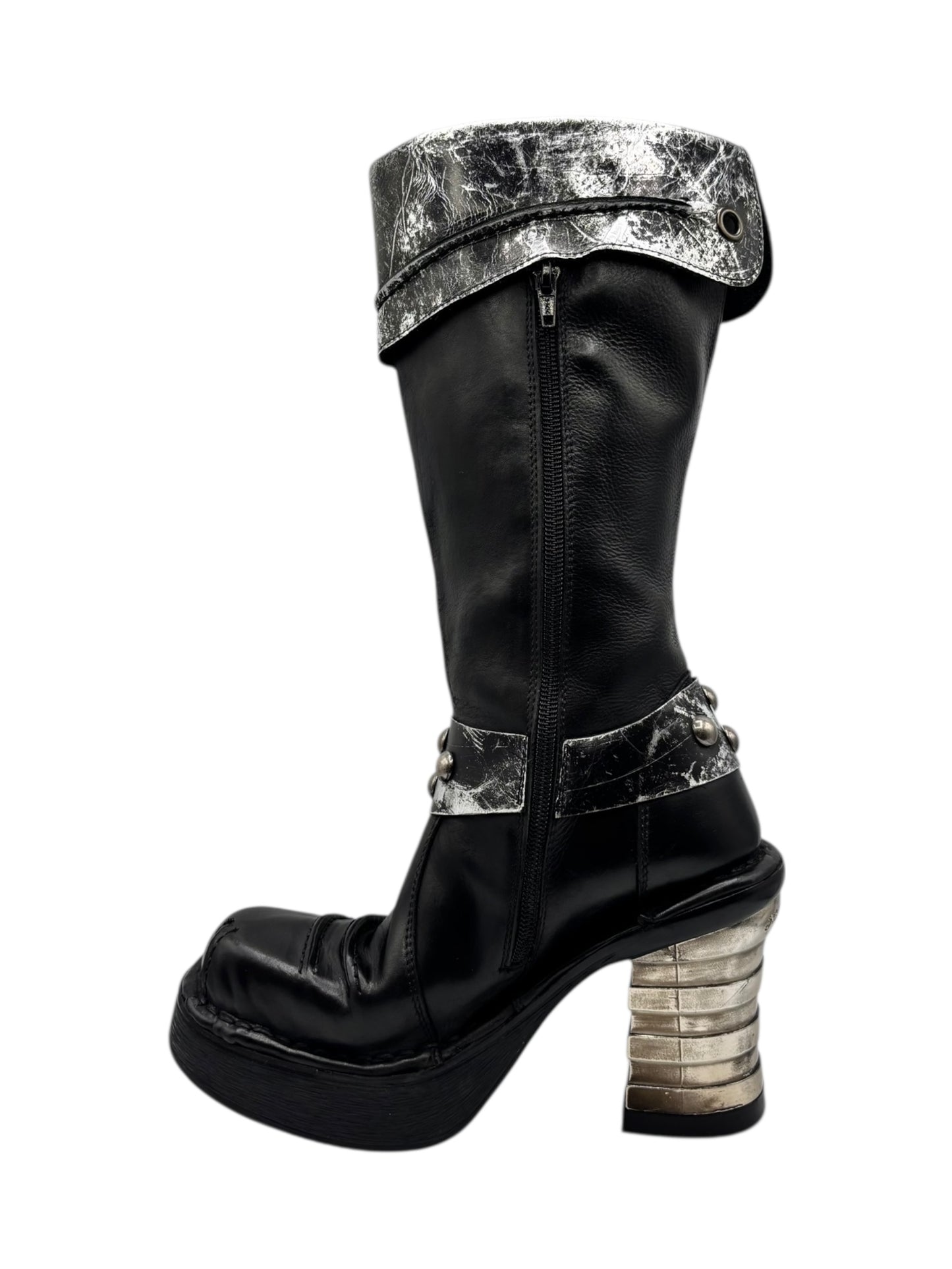 Vintage New Rock knee high round toe leather boots size 38