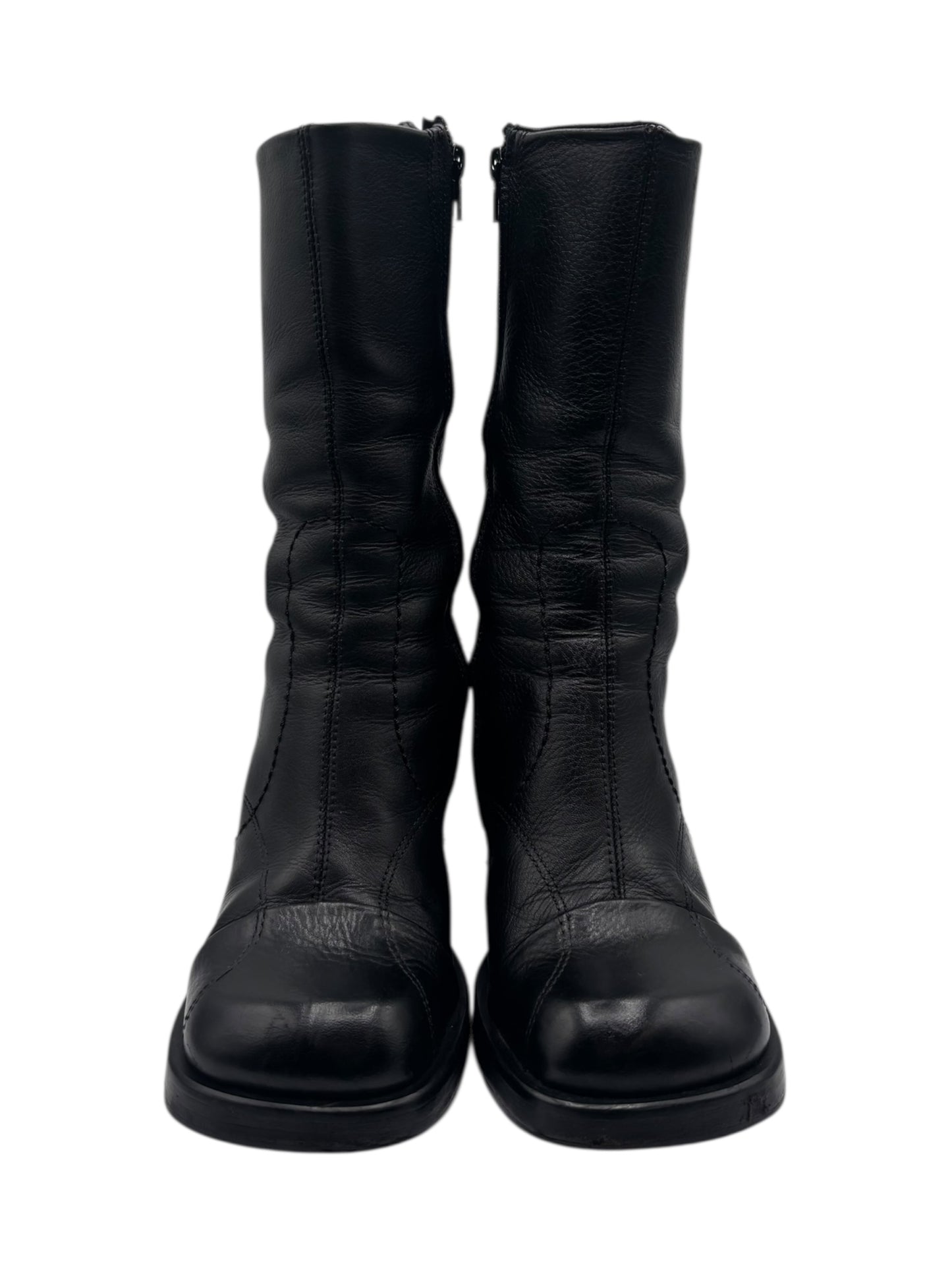 Beautiful vintage 90s Destroy black boots size 38