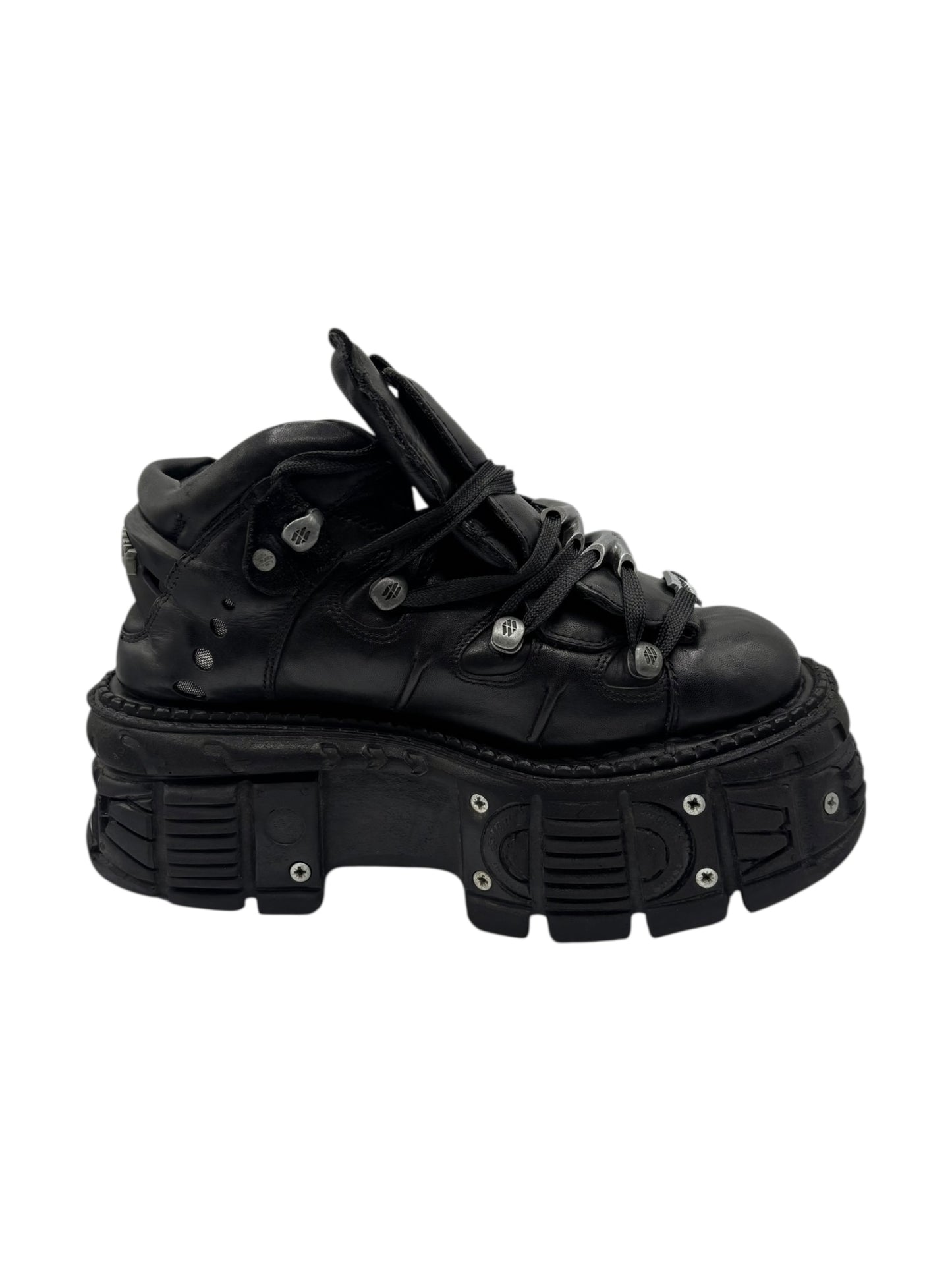 New Rock tank platform boots size 40