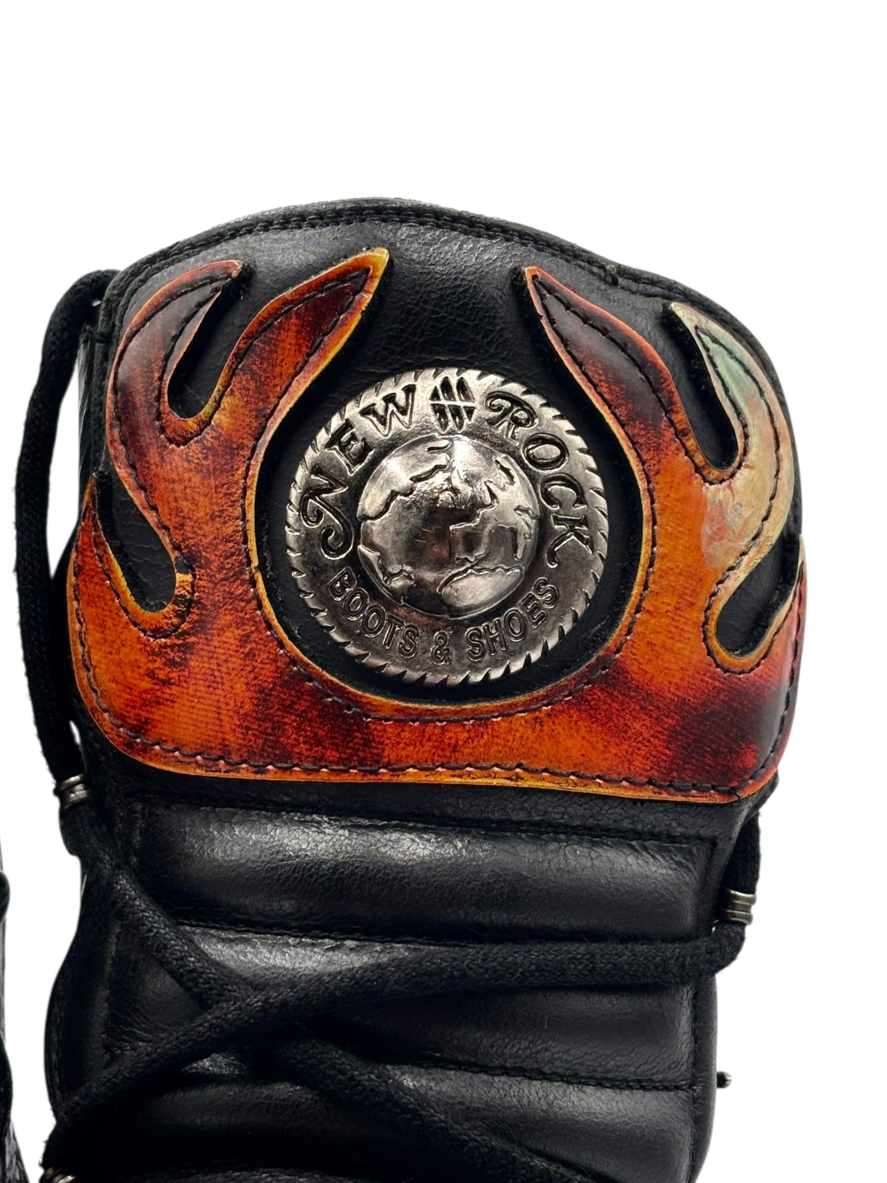 Vintage New Rock mid-calf flame reactor boots size 38