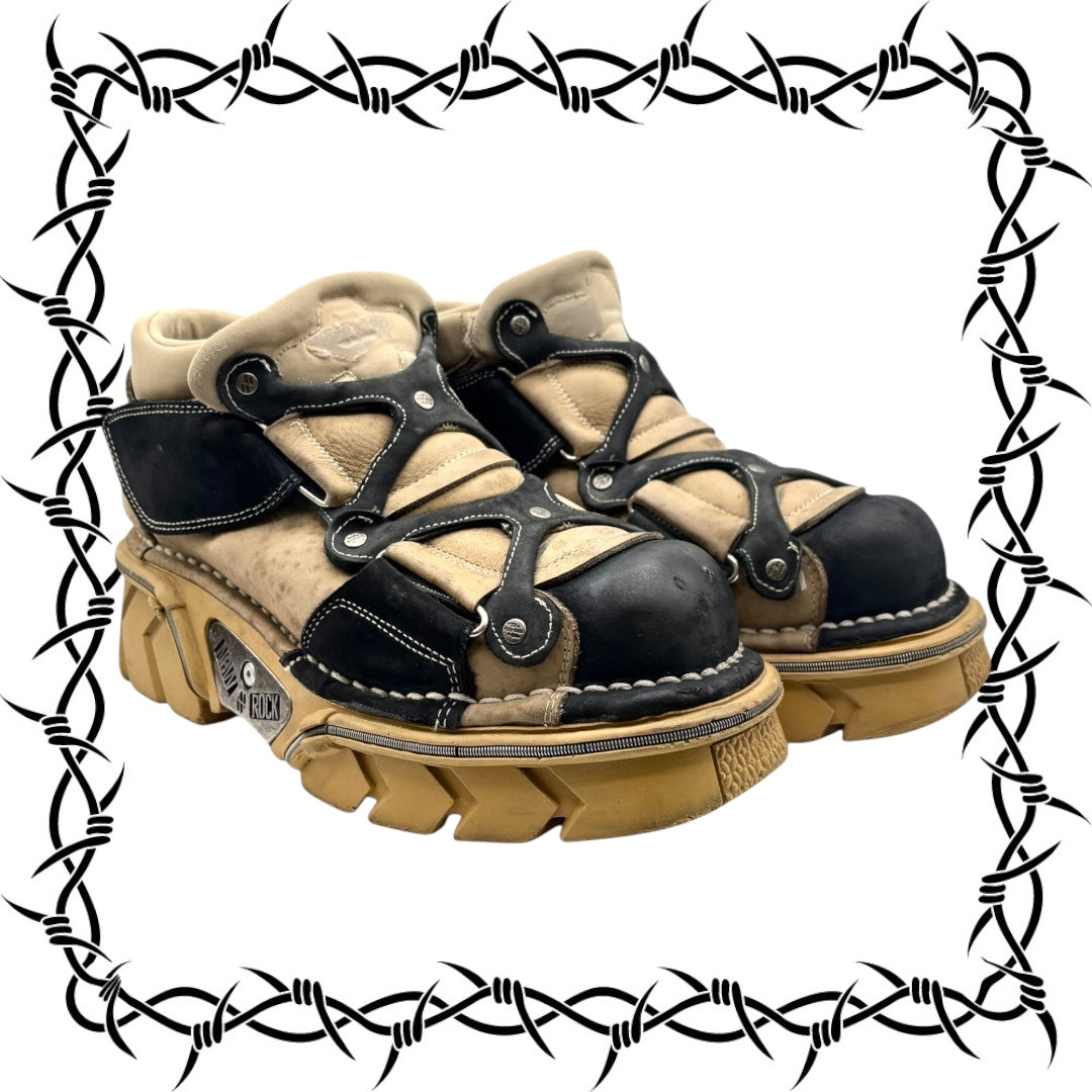 Vintage New Rock beige platform boots size 43