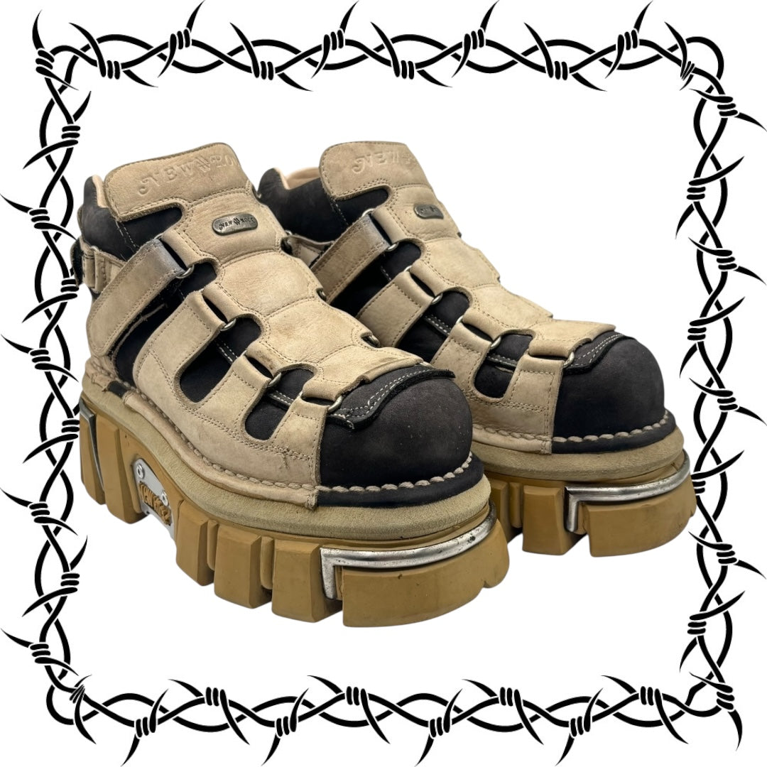 New Rock beige/black platform boots size 38