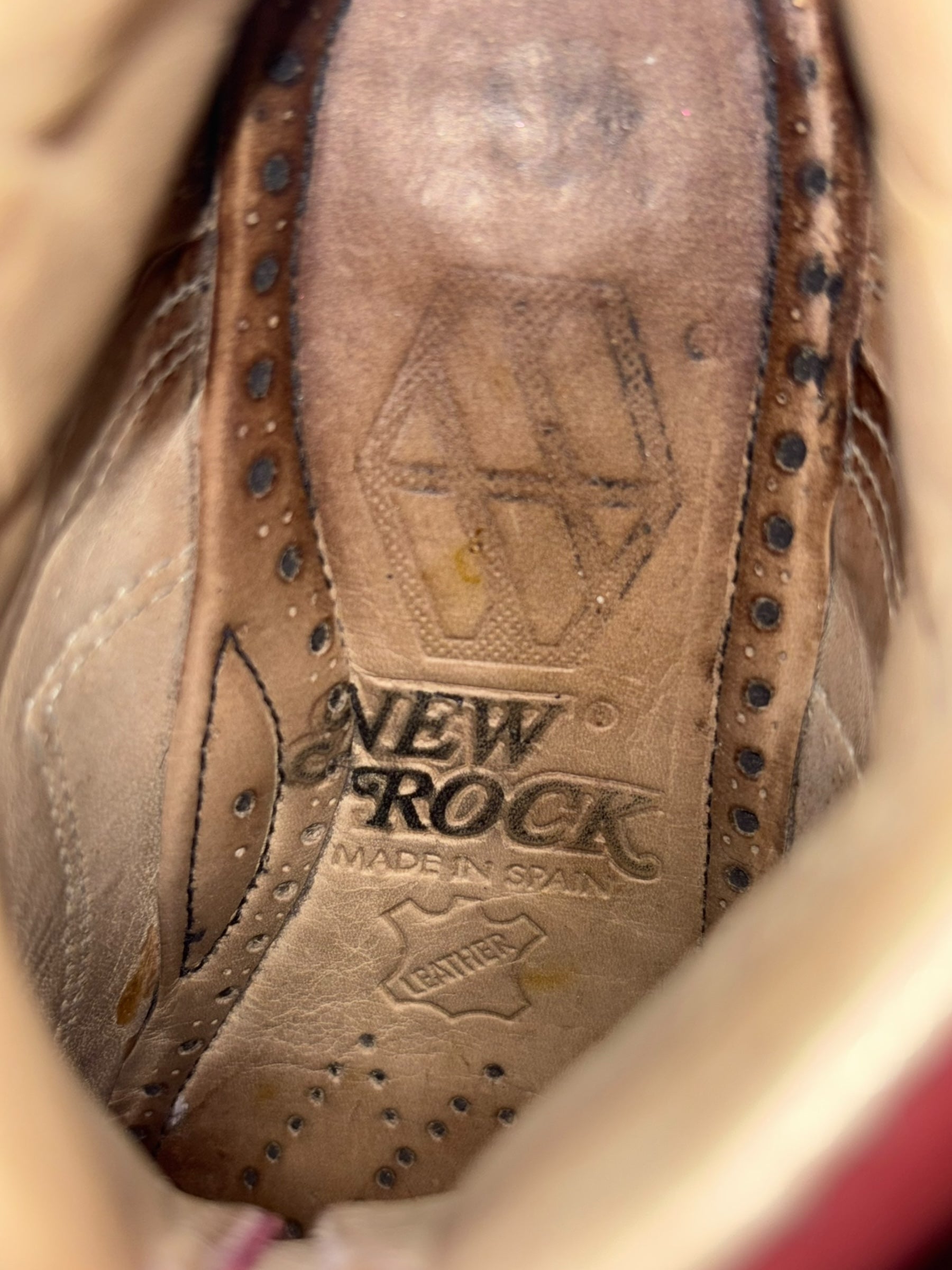 Vintage New Rock beige/red platform boots size 36