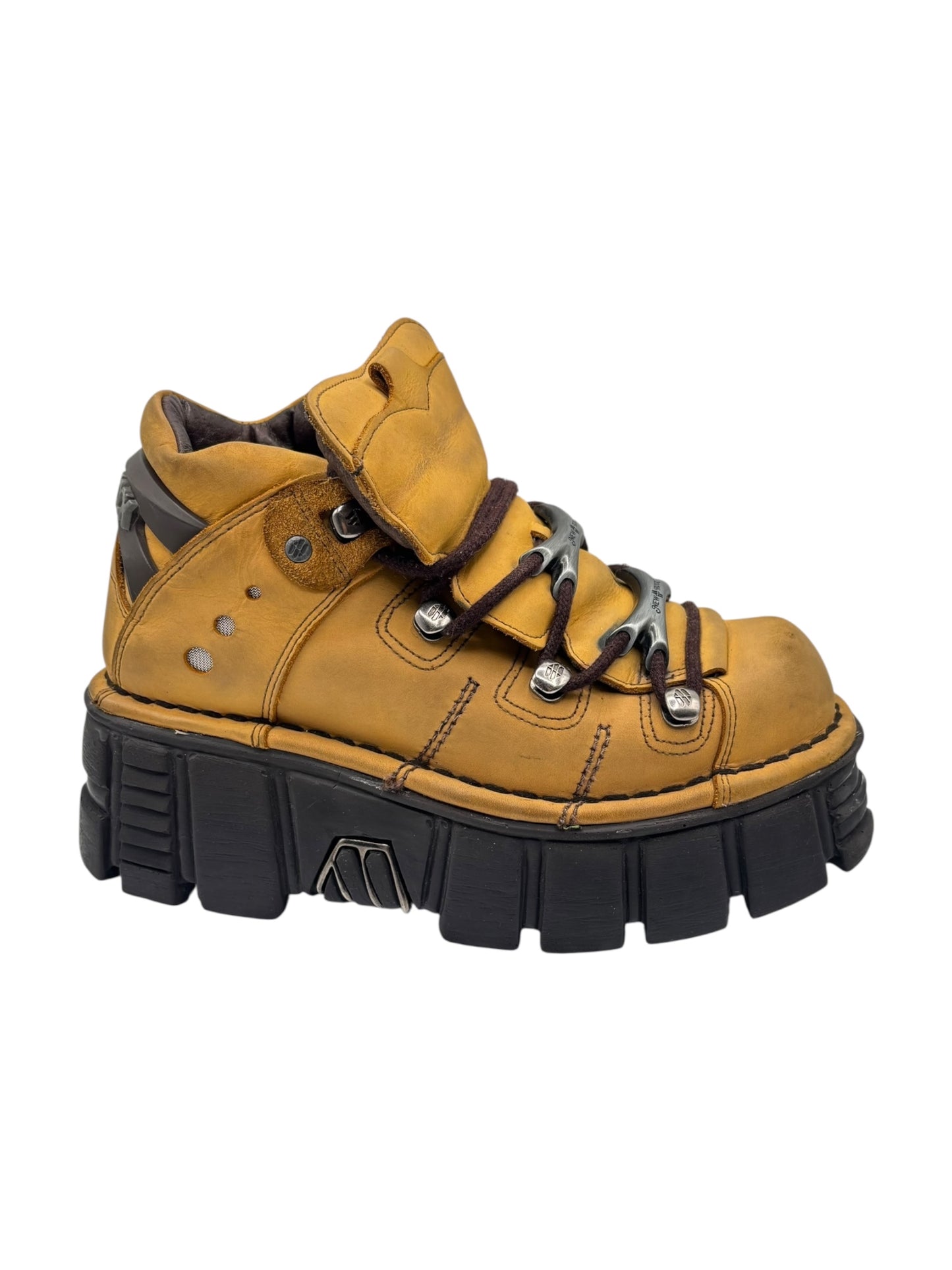 New Rock M-106 mustard color platform boots size 36