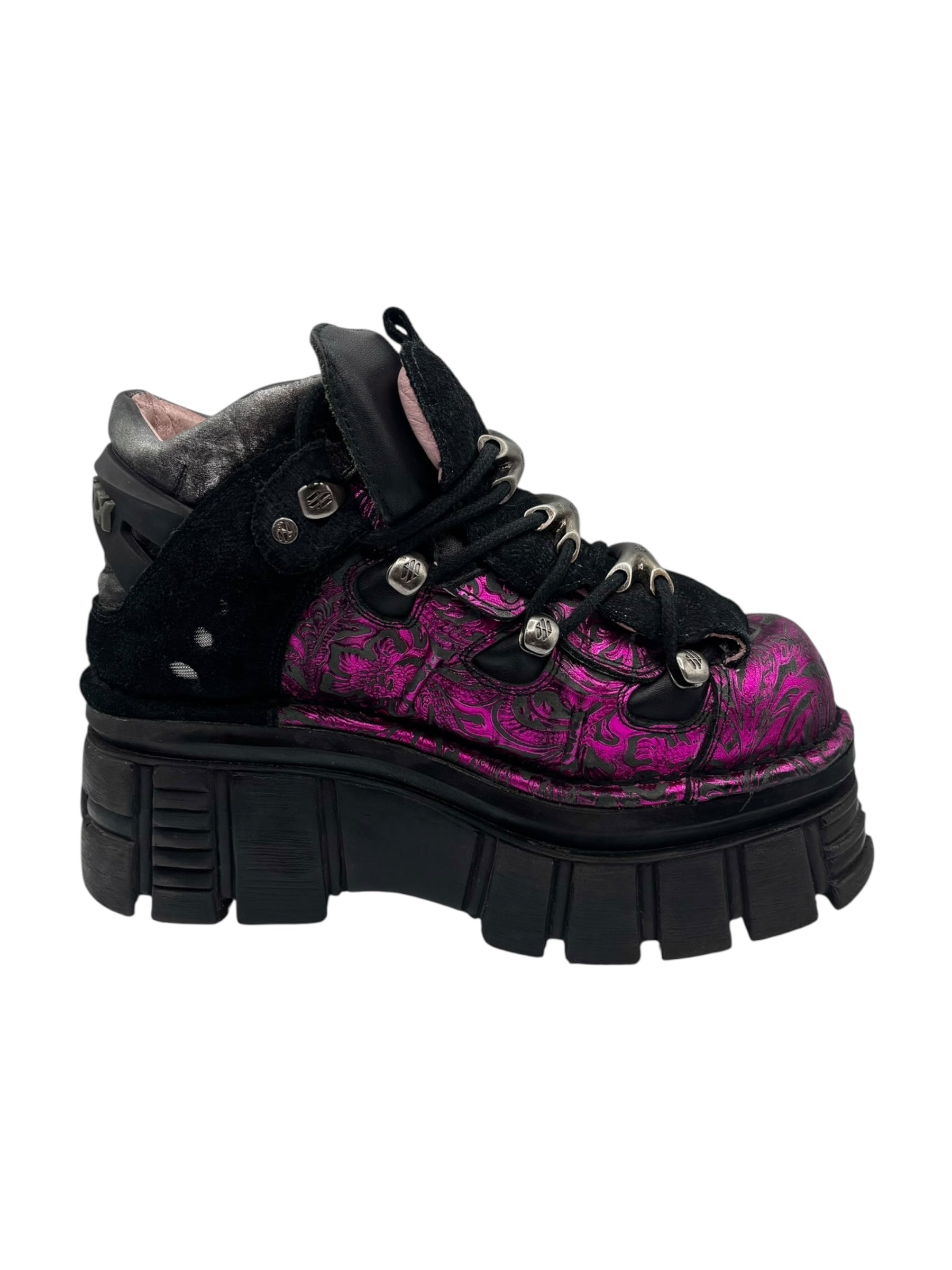 Rare vintage New Rock pink patterned M-106B platform boots size 39