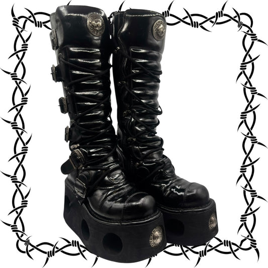 Vintage New Rock knee high neptuno leather boots size 38