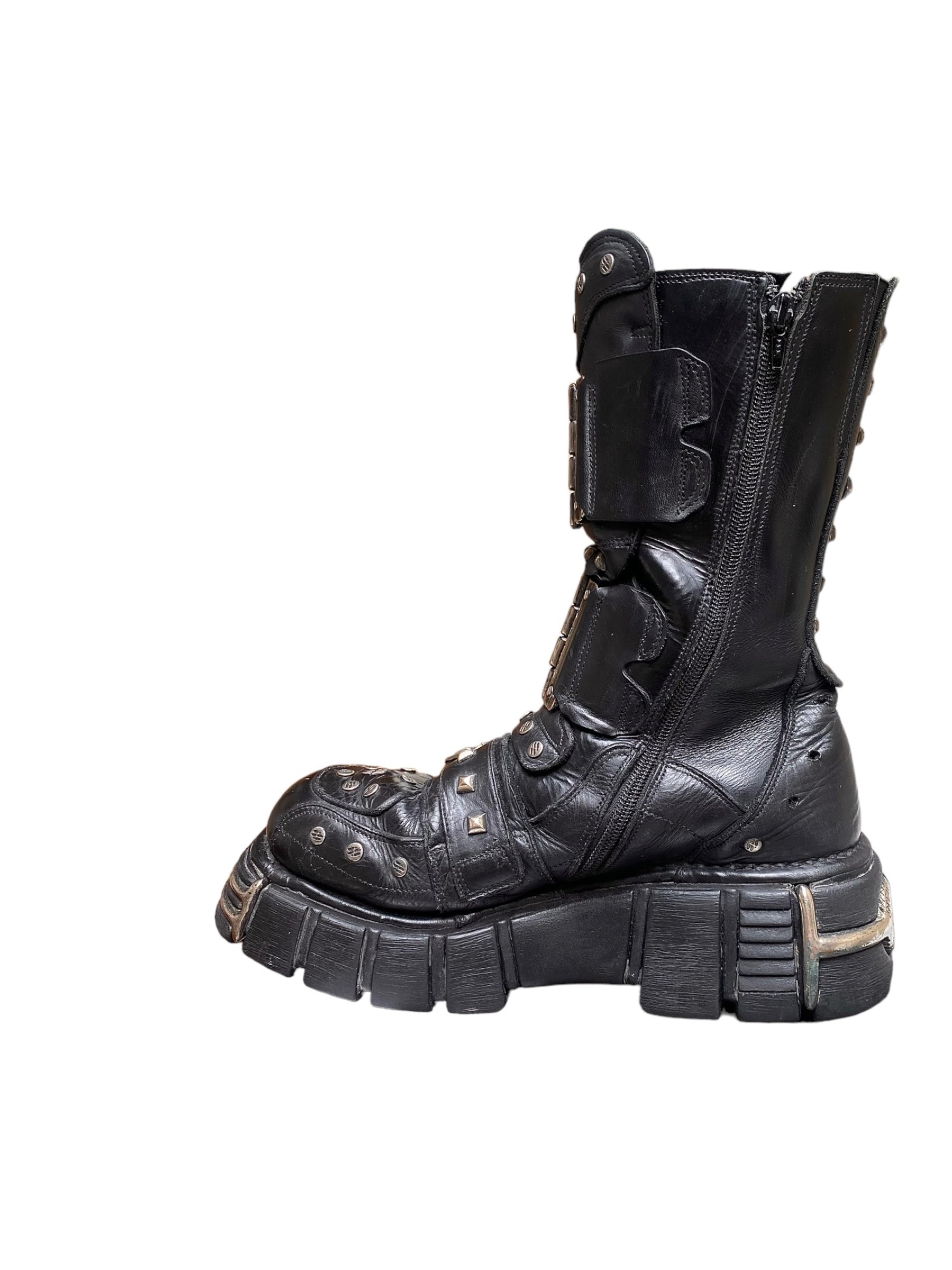 Vintage New Rock studded platform boots size 42