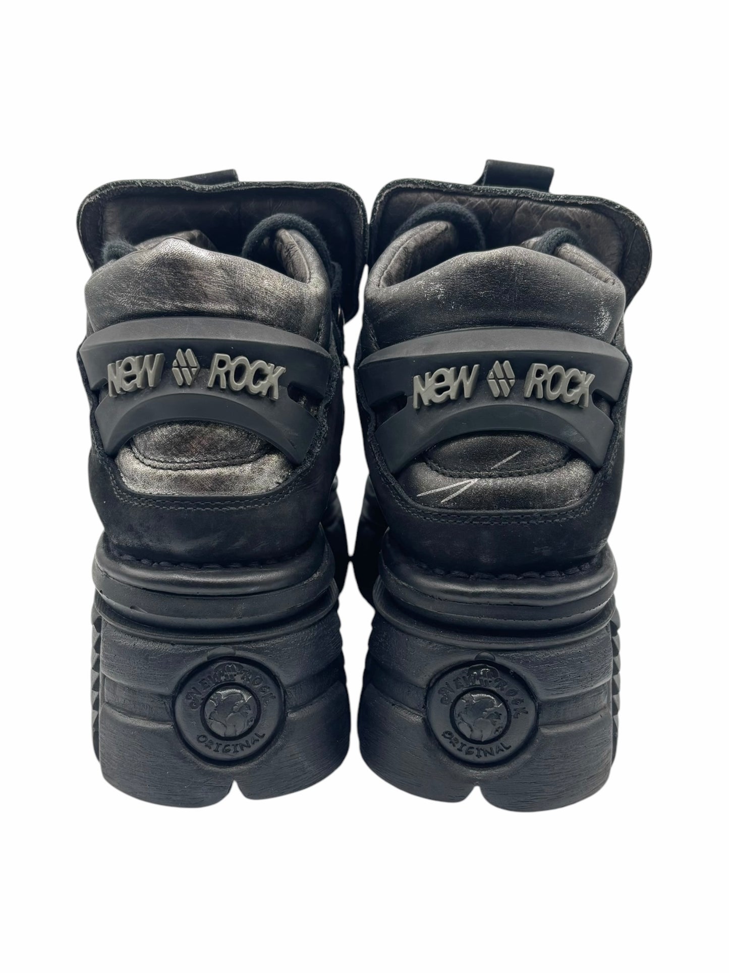 Rare vintage New Rock patterned M106 platform boots size 39