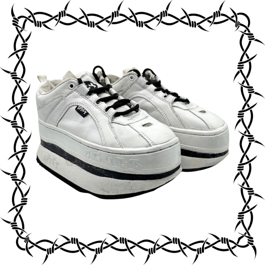 Spicy white platform boots size 36