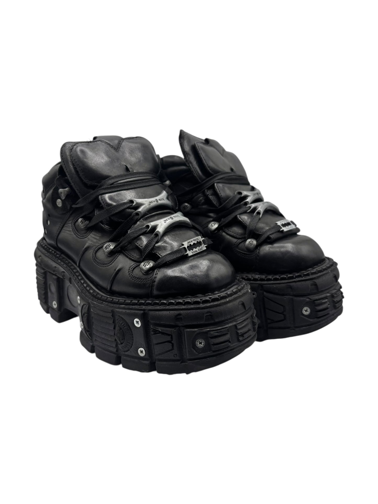 New Rock tank platform boots size 40