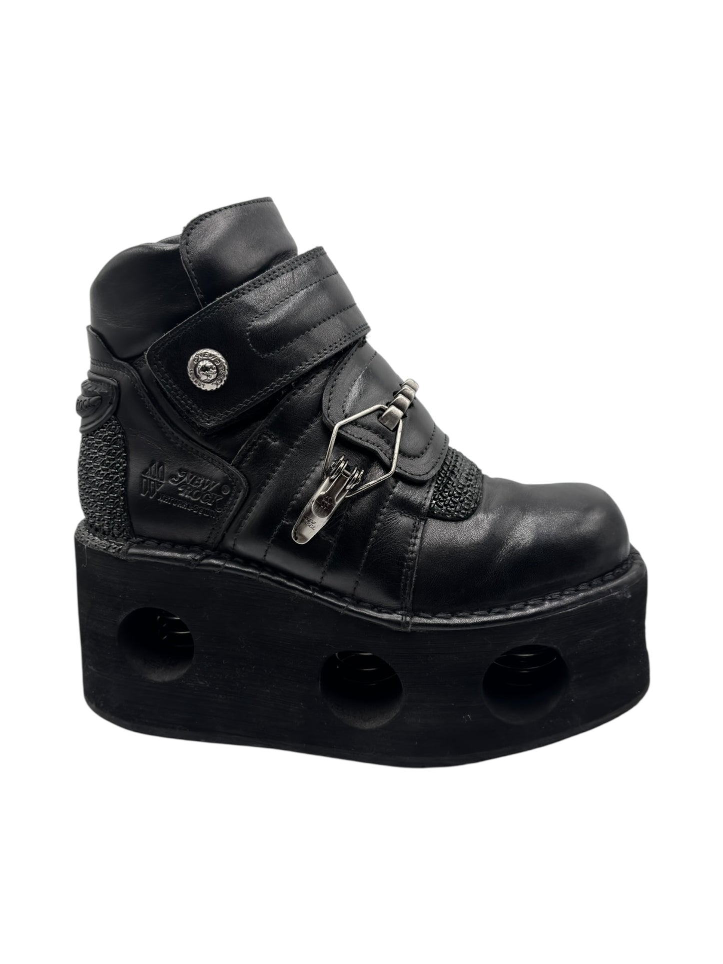Vintage New Rock neptuno metal clasp platform boots size 42