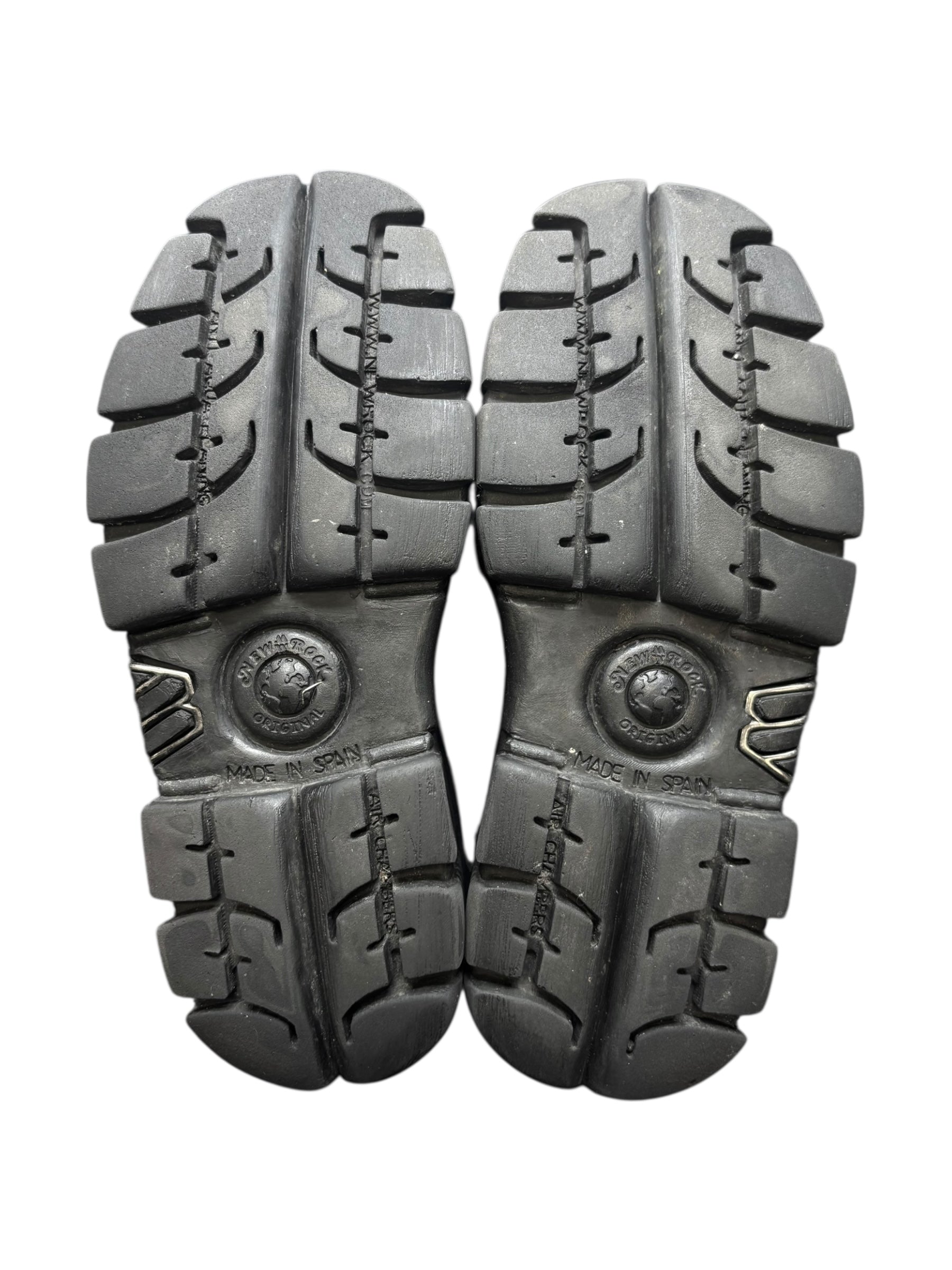 New Rock M.106 red platform boots size 38