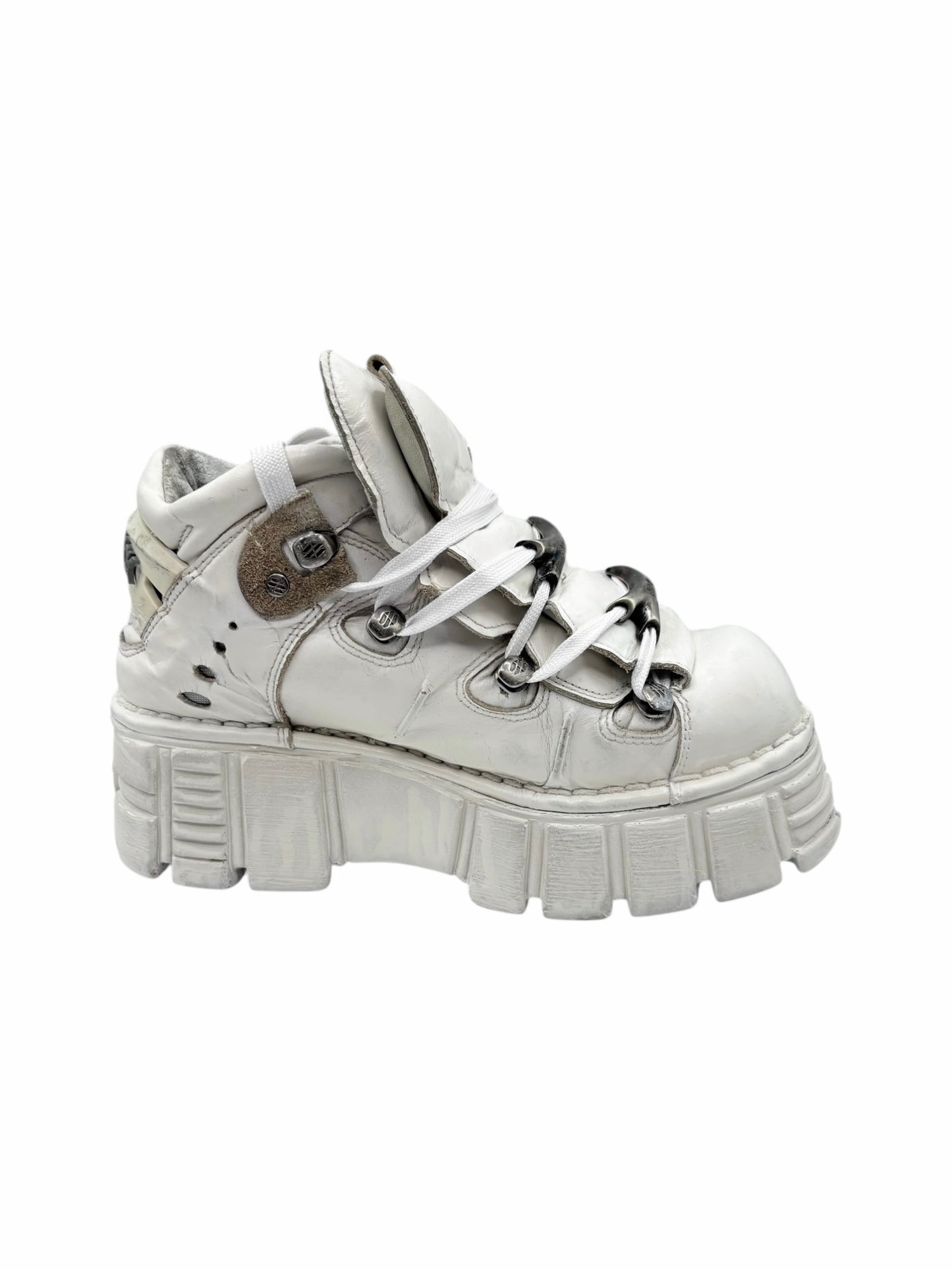 New Rock M-106 white platform boots size 38