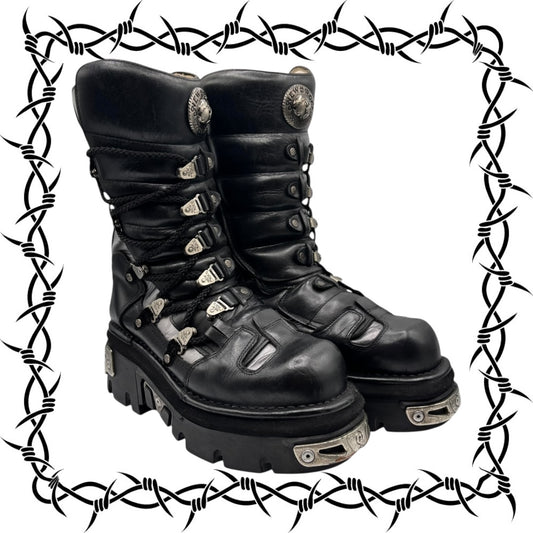 Vintage New Rock lace up reactor boots size 42